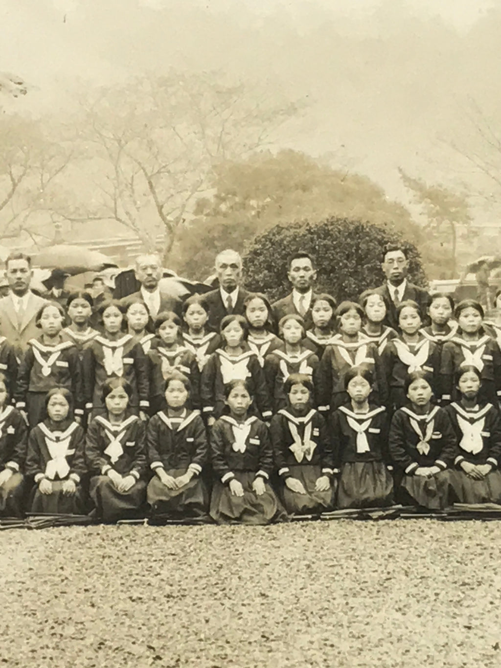 Japanese Showa School Class Trip Photograph Vtg Group Ise Shrine Sepia PH142