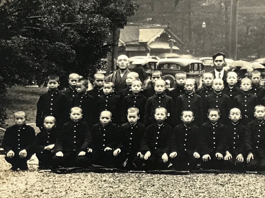 Japanese Showa School Class Trip Photograph Vtg Group Ise Shrine Sepia PH163