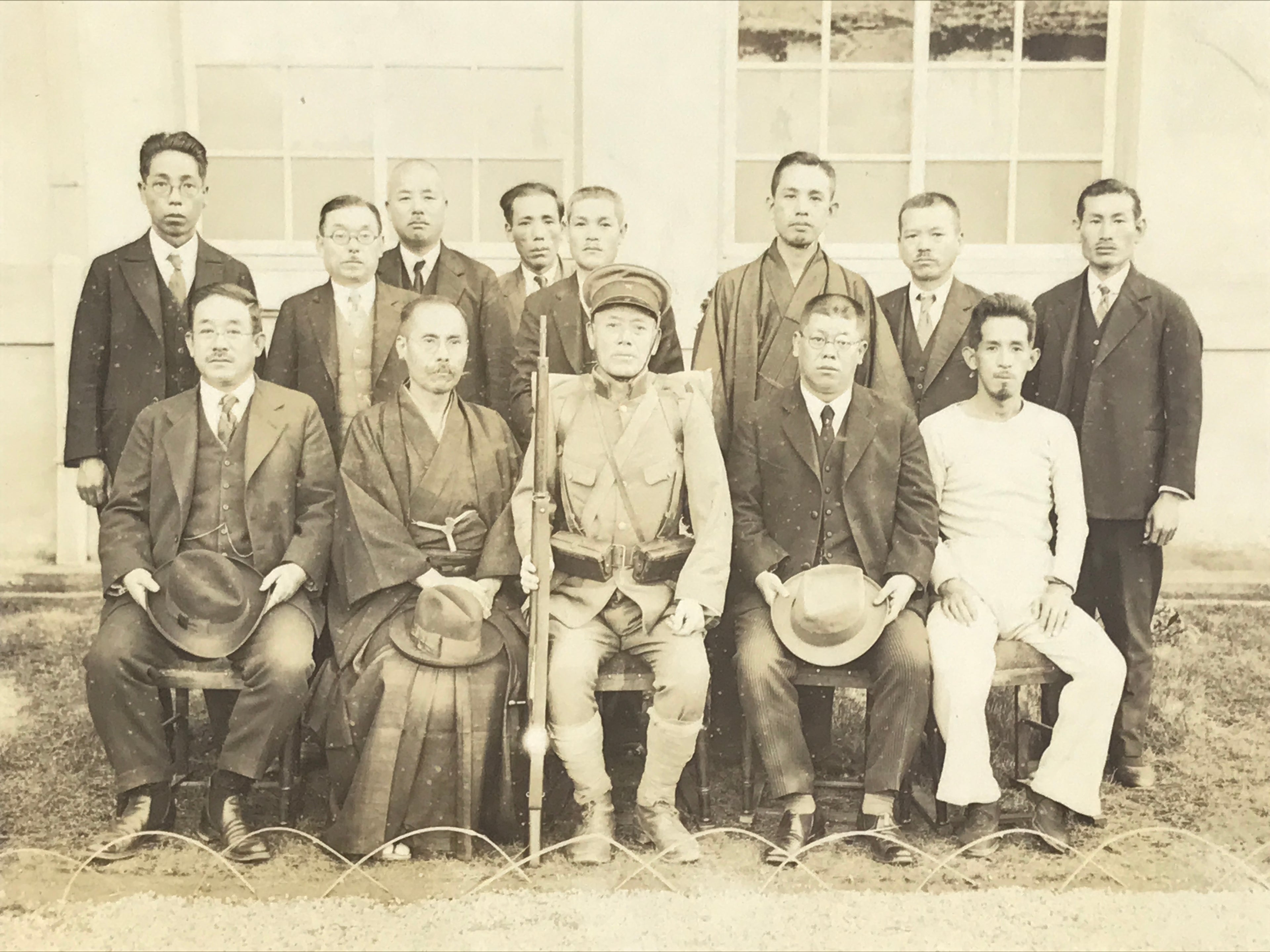 Japanese Showa Soldier Group Photograph Vtg Military Uniform Sepia Tone PH129