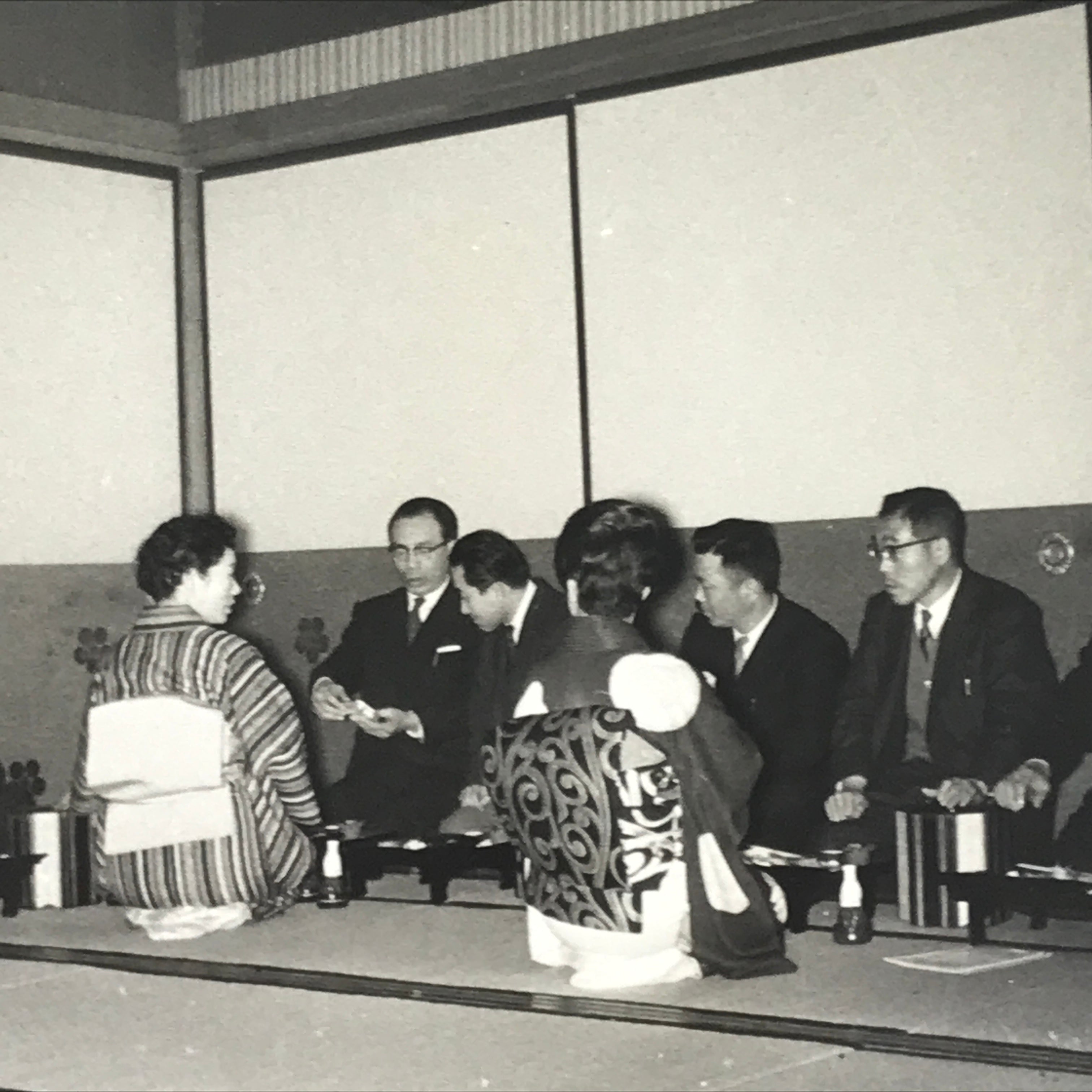 Japanese Showa Work Party Enkai Photograph Vtg Geisha Group Black White PH174
