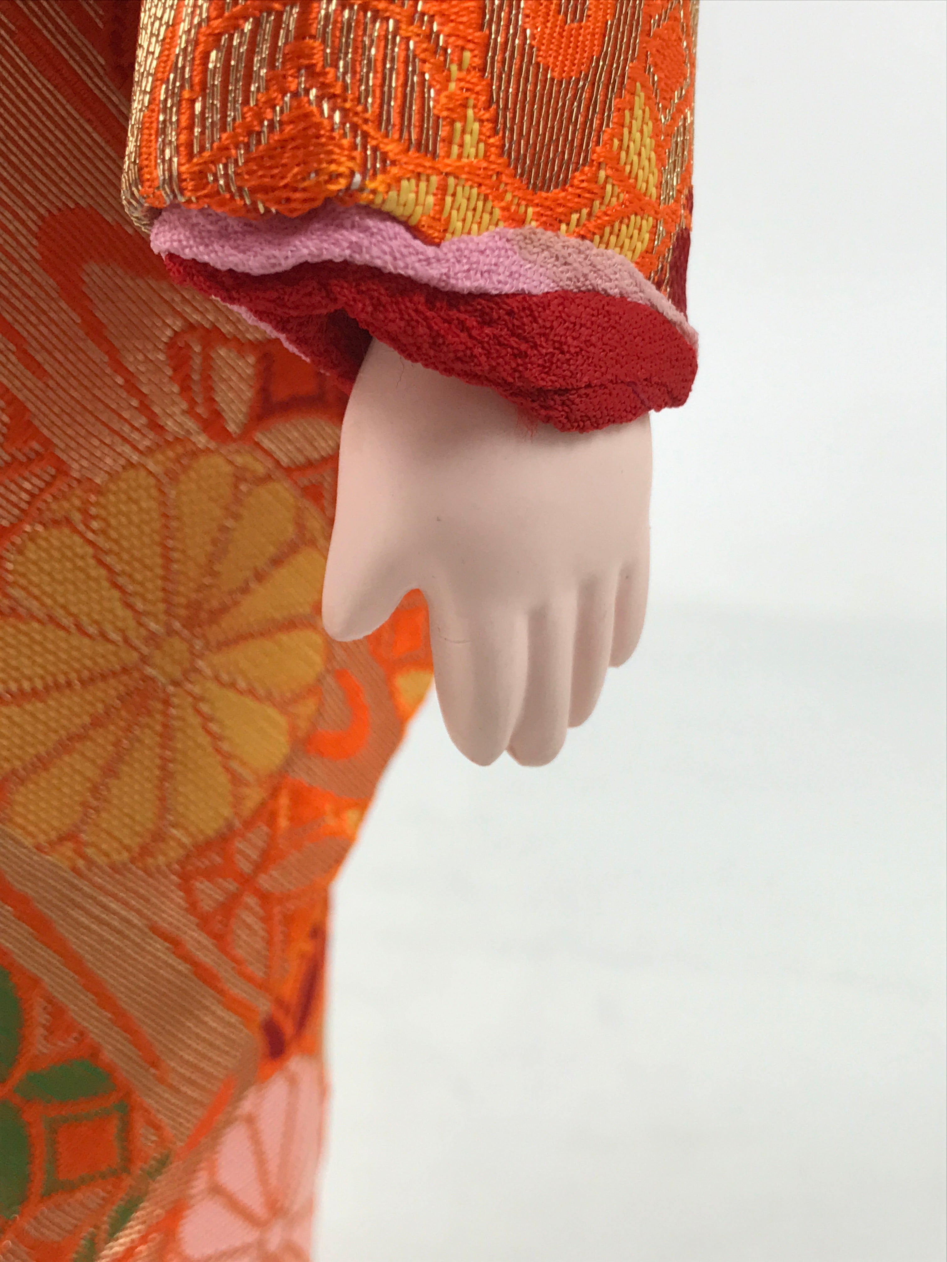 Japanese Silk Fabric Kimono Girl Doll Ichimatsu Vtg Ningyo Furisode Floral ST51