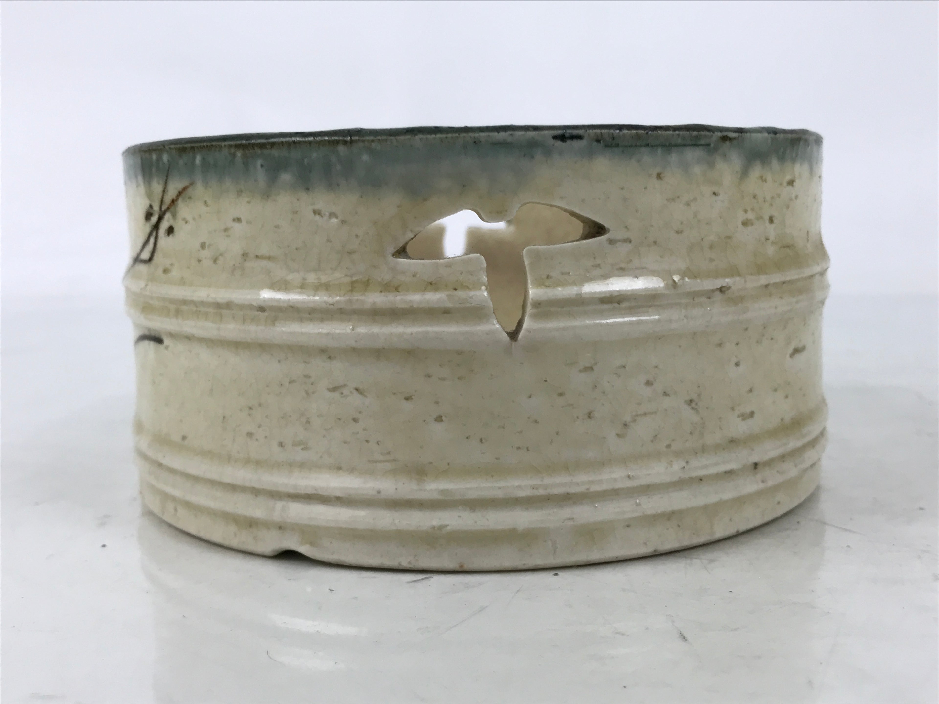 Japanese Small Ceramic Suiban Flower Vase Pottery Ikebana Arrangement Plum Y444
