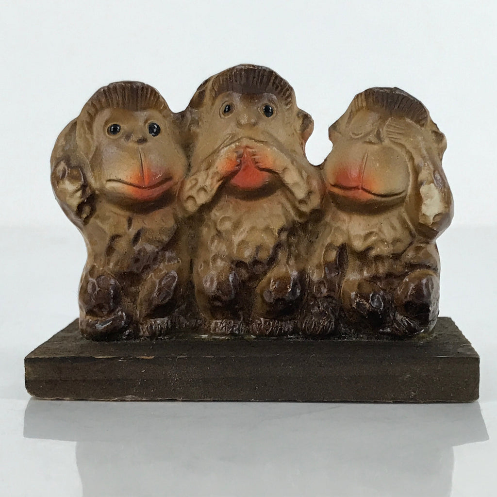 Japanese Small Figurine Three Wise Monkeys Vtg Wood Stand Brown Red BD983