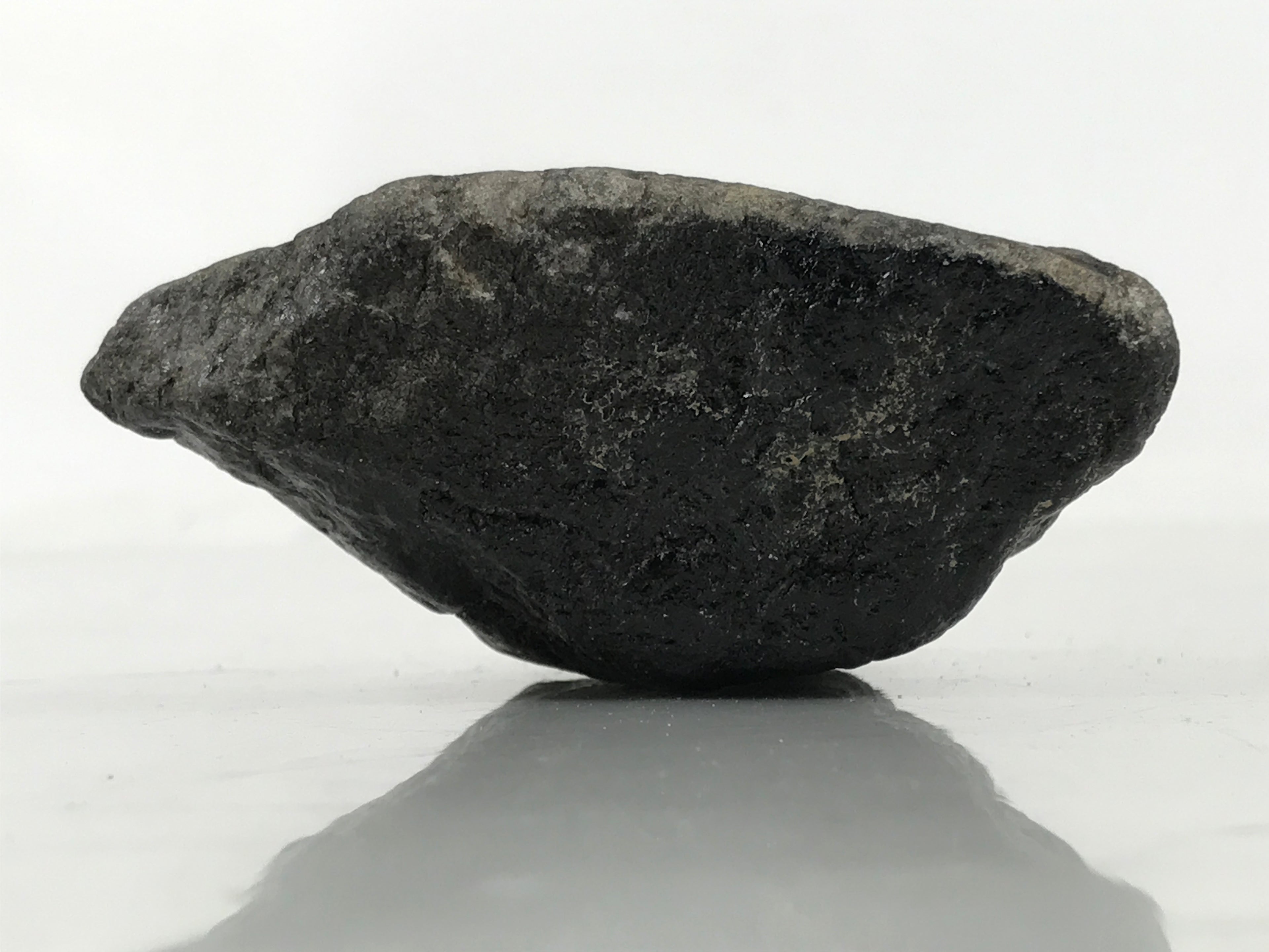 Japanese Small Viewing Stone Suiseki Vtg Zen Buddhist Black JK861