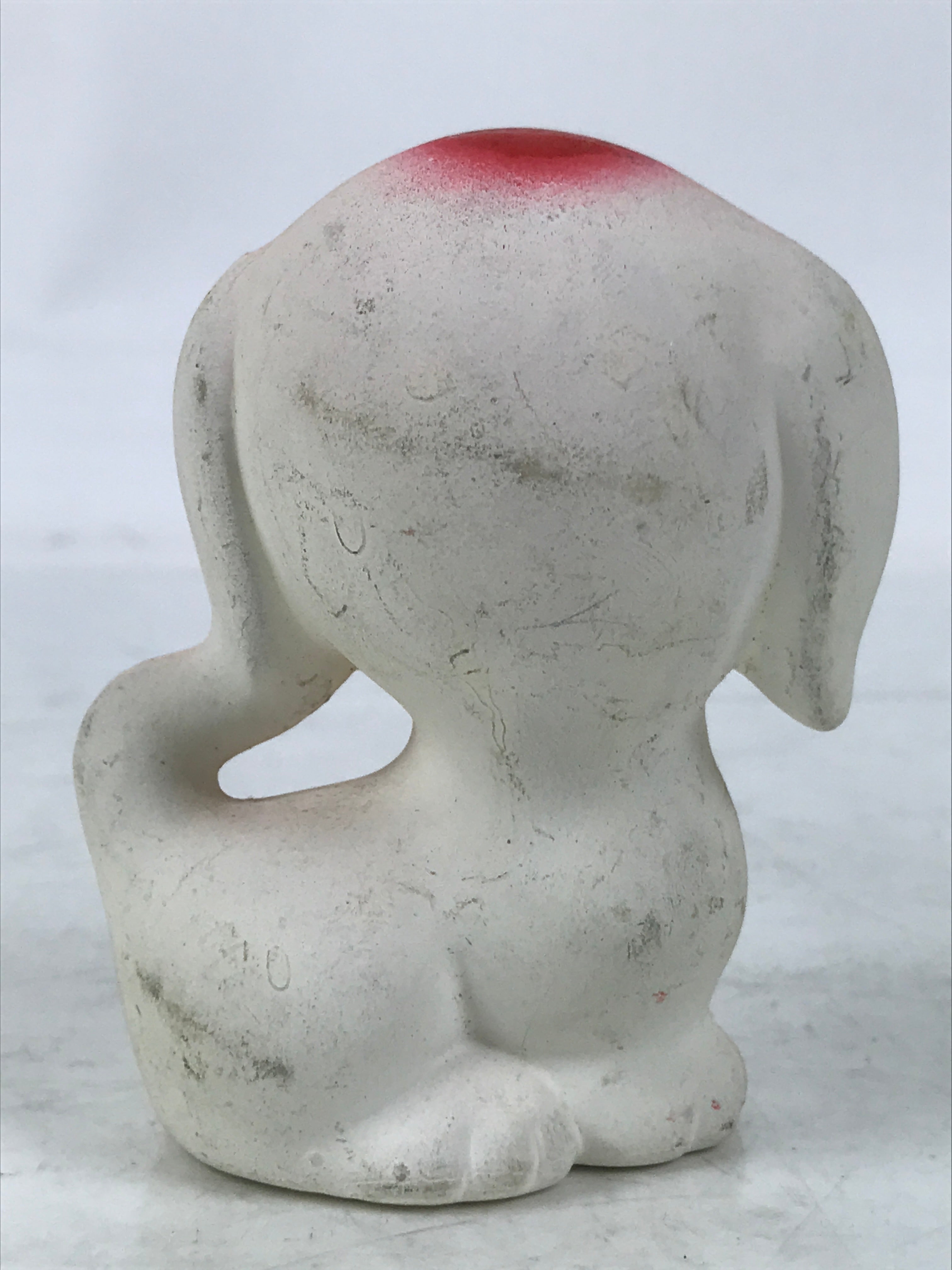 Japanese Smiling Dog Clay Figurine Vtg Ceramic Playful Inu White Red Blue ST65