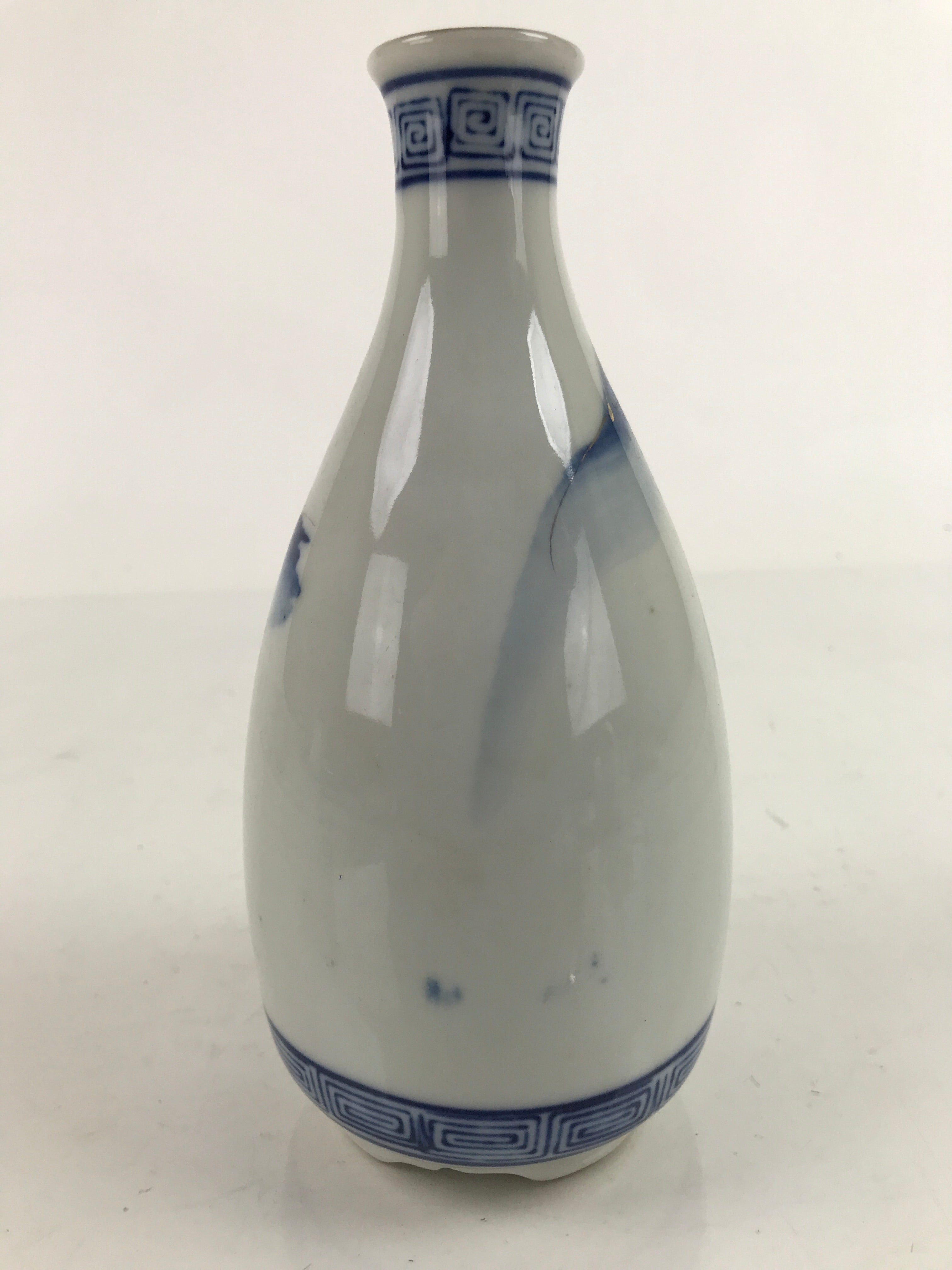 Japanese Sometsuke Porcelain Sake Bottle Tokkuri White Blue Gold Mountain TS738