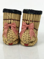 Japanese Straw Kokeshi Doll Vtg Figurine Snow Boots Handmade Ribbon Brown KF797