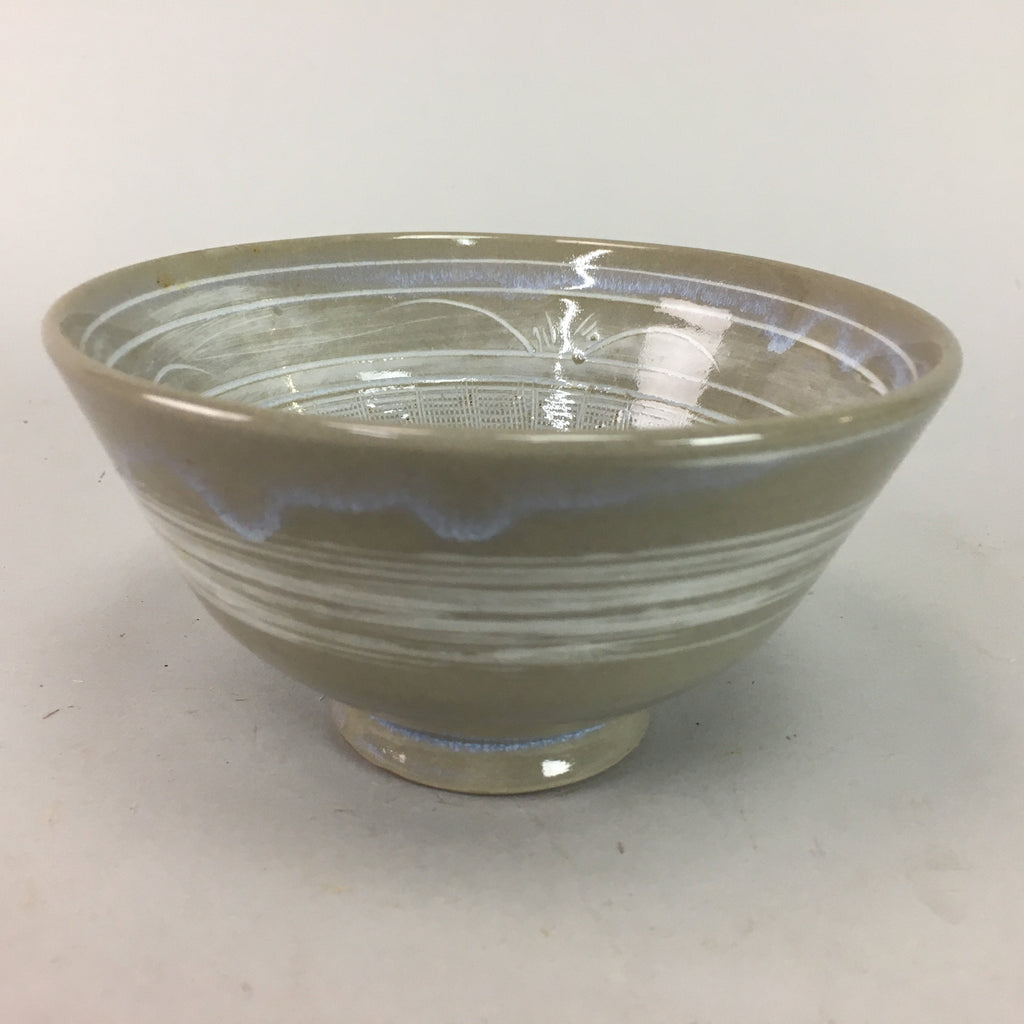 Japanese Tea Ceremony Bowl Matcha Chawan Pottery Gray Signed Ceramic GTB325