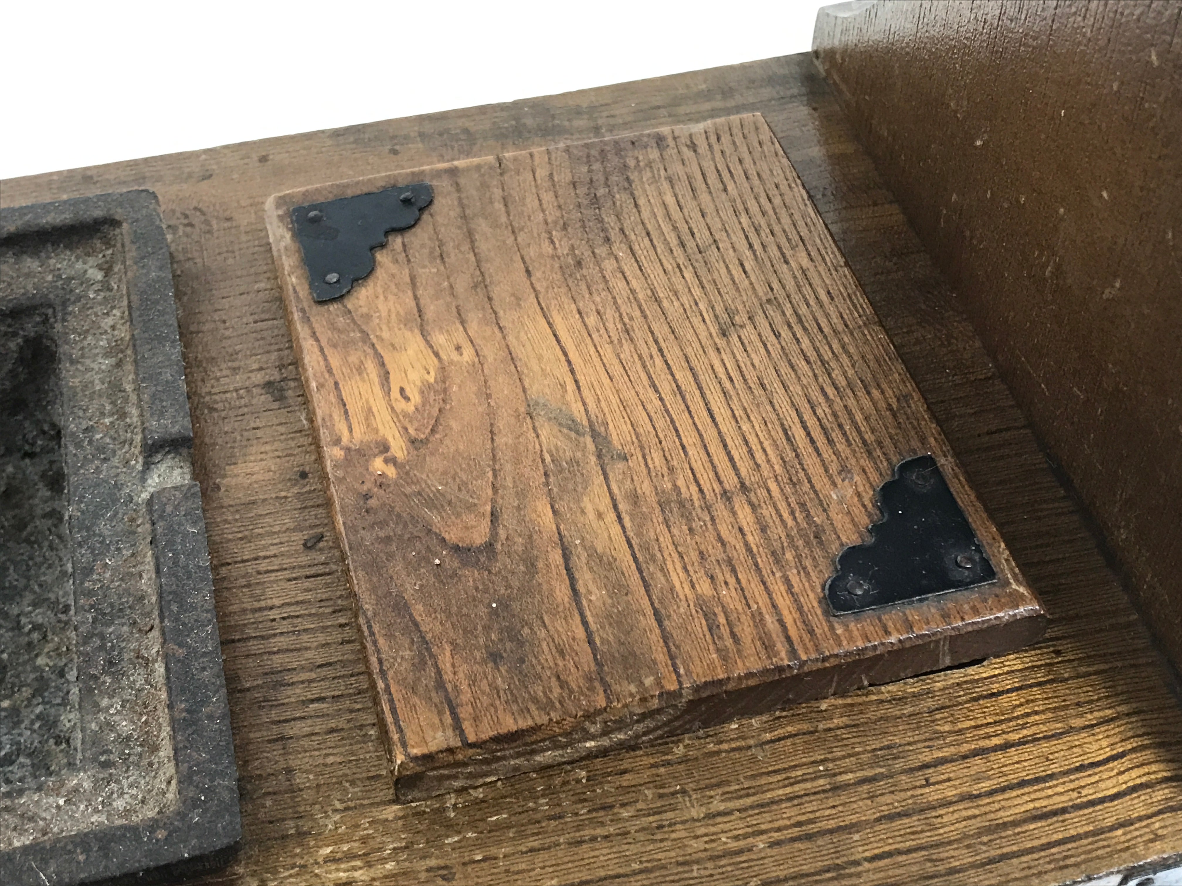 Japanese Tobacco Bon Vtg Wood Smoking Tray Iron Ashtray Tea Ceremony Brown L483