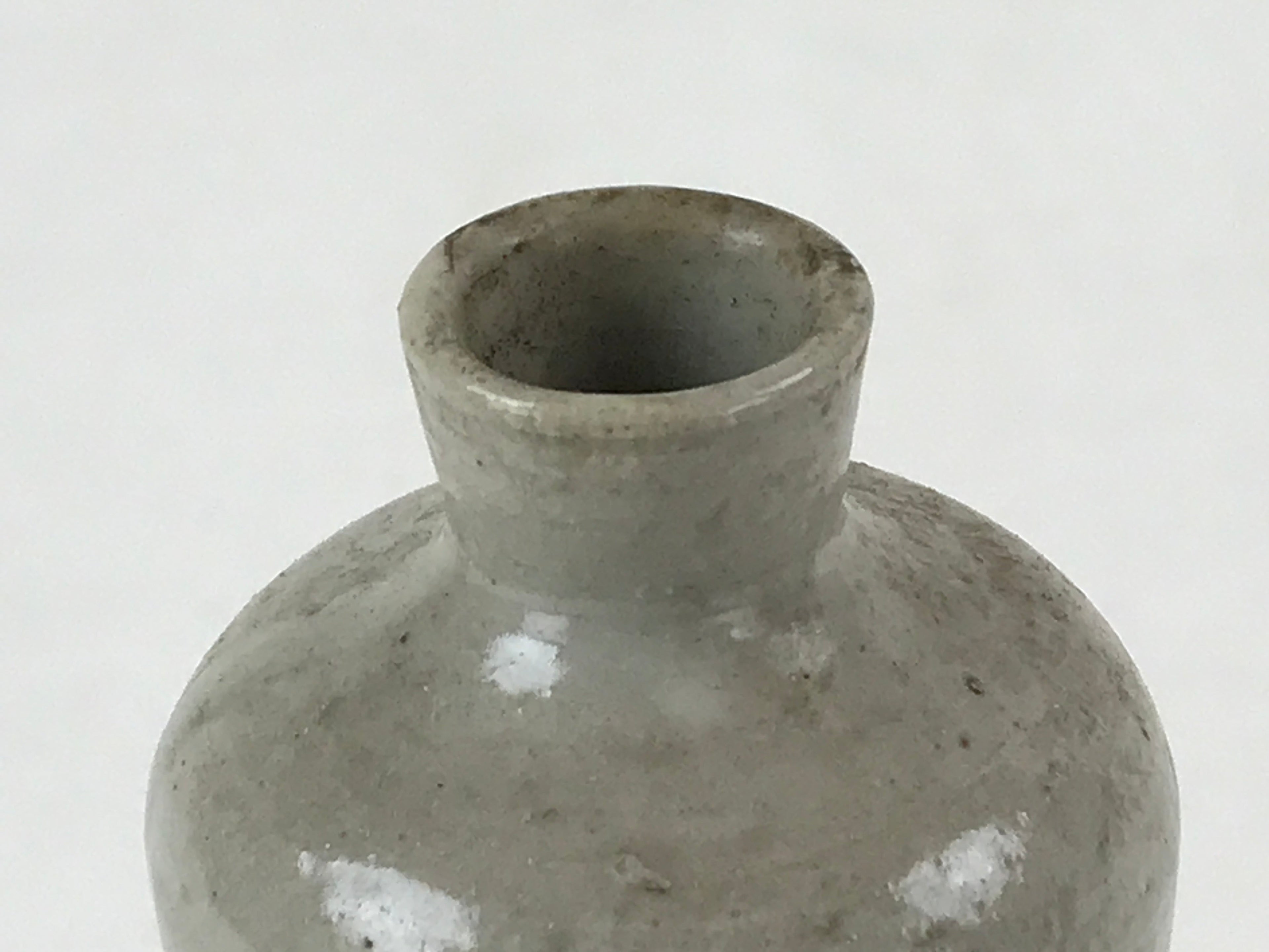 Japanese Tokkuri Sake Bottle Ceramic Vtg Gray Black Ideograms Poem TS589