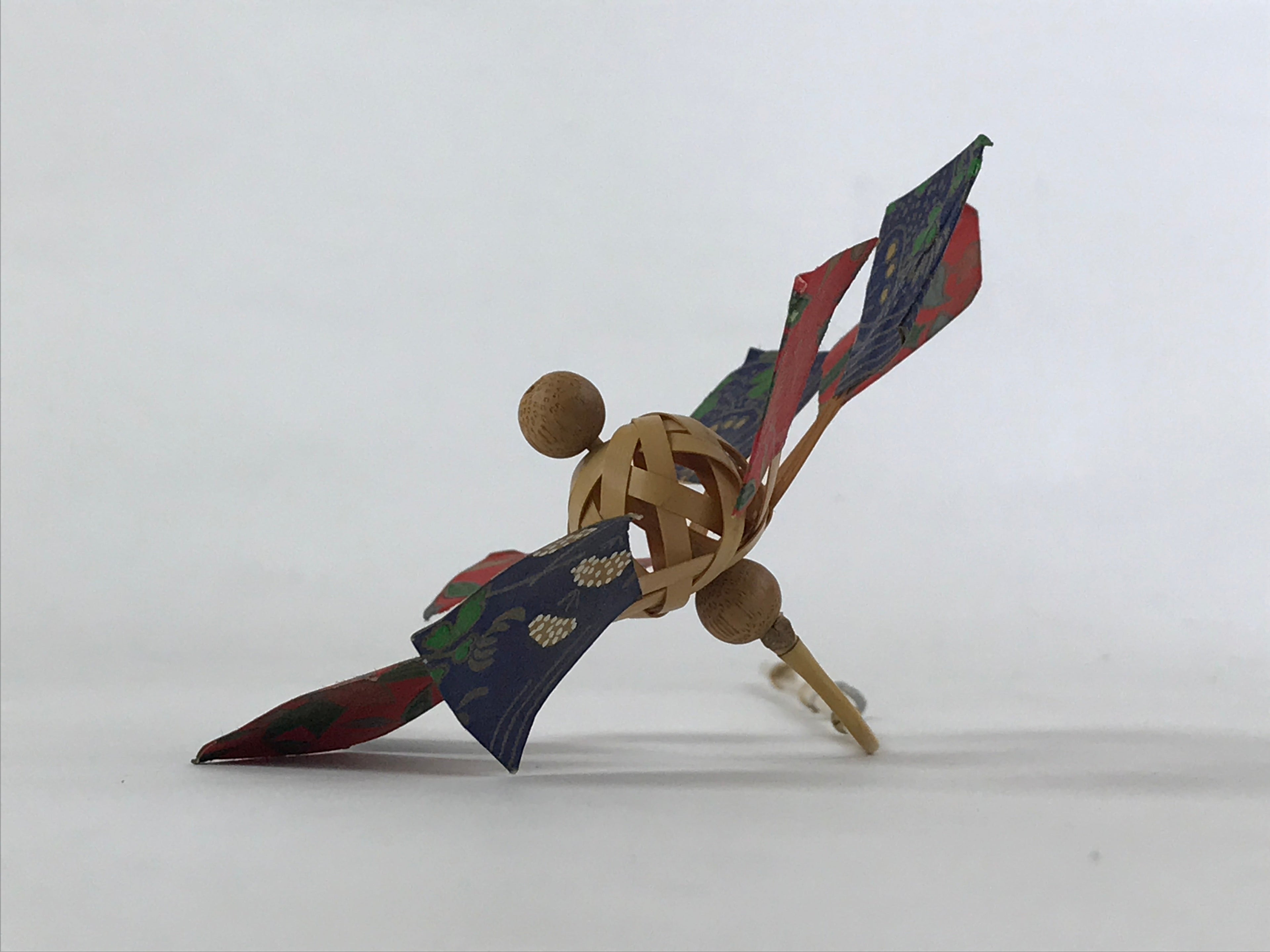 Japanese Traditional Bamboo Pinwheel Kazaguruma Vtg Paper Red Blue Leaf JK587