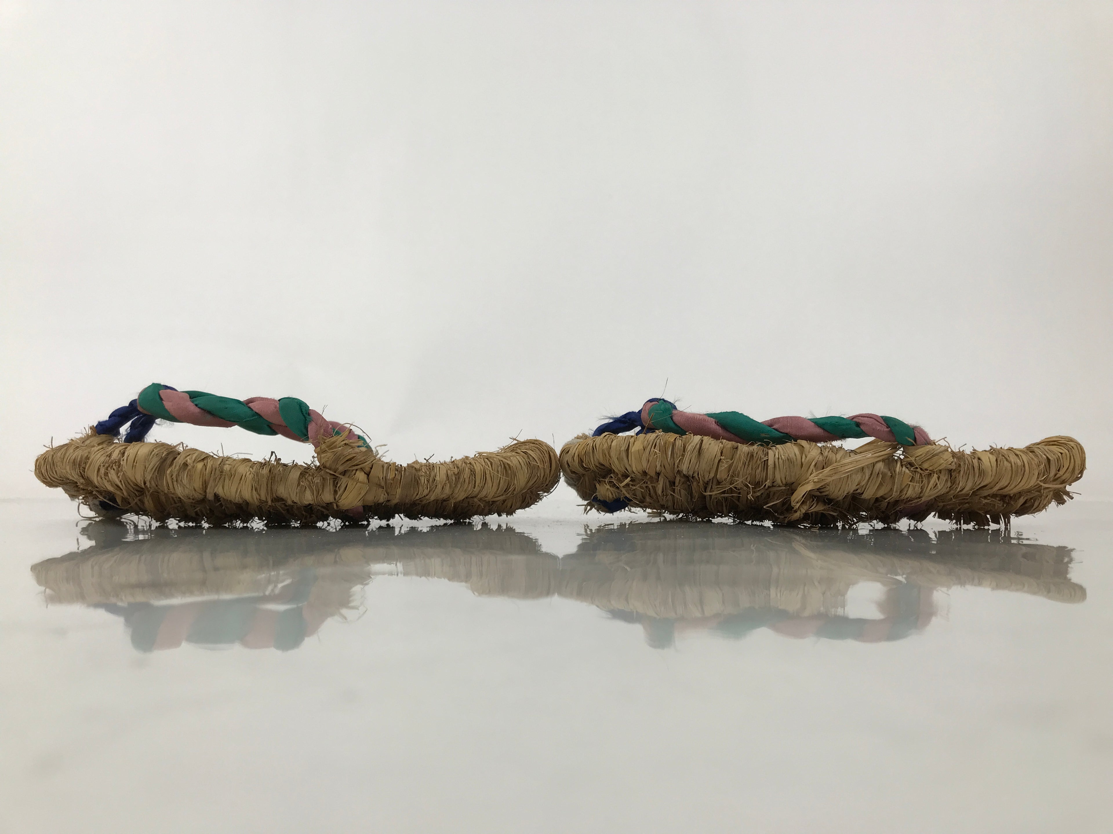 Japanese Traditional Footwear Warazori Rice Straw Sandals Vtg Woven Waraji JK869