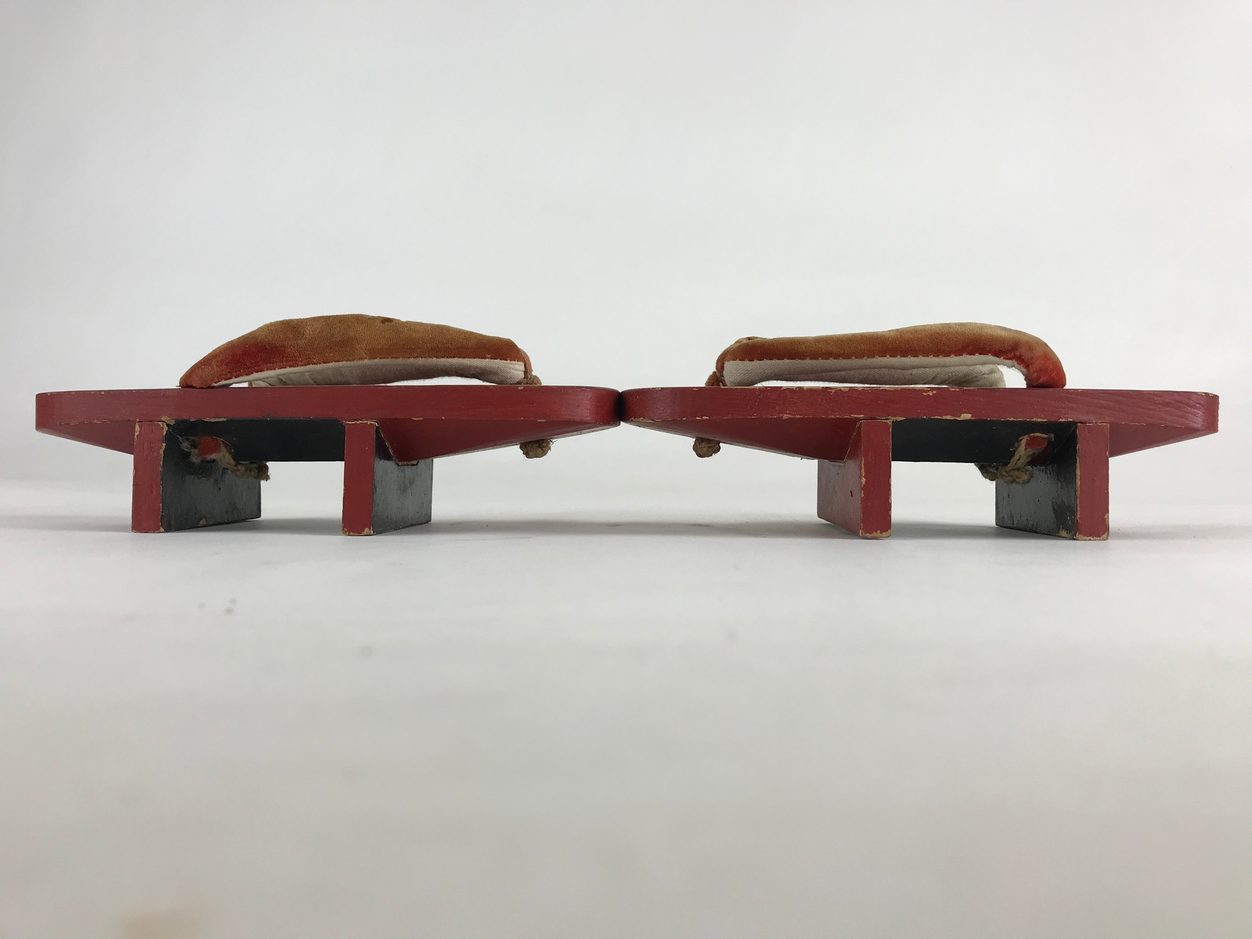 Japanese Traditonal Sandals Geta Wooden Lacquered Clogs Red Vtg Flower JK502