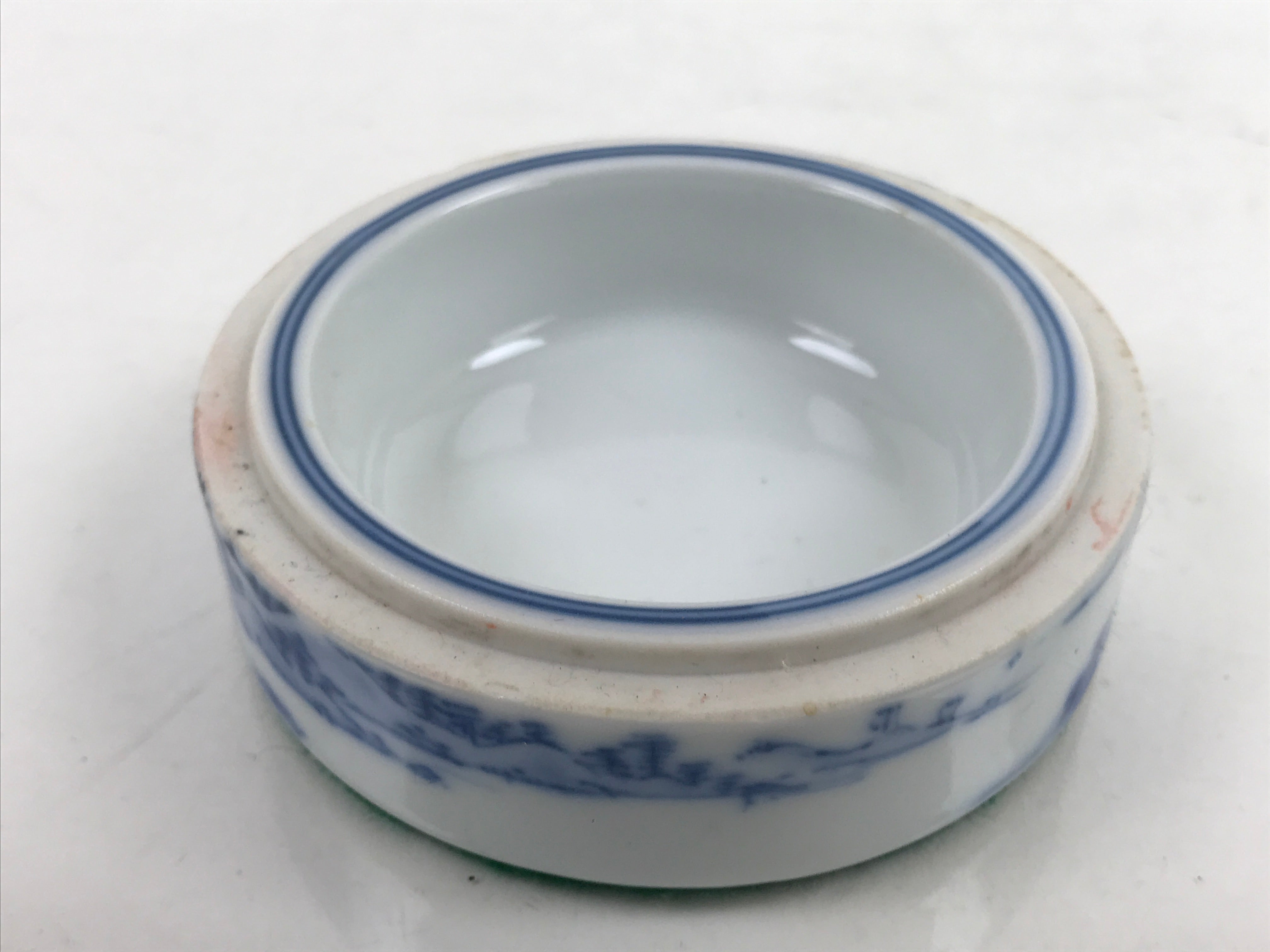 Japanese Vermilion Ink Pad Case Red Seal Shuniku Arita Porcelain Container SZ63