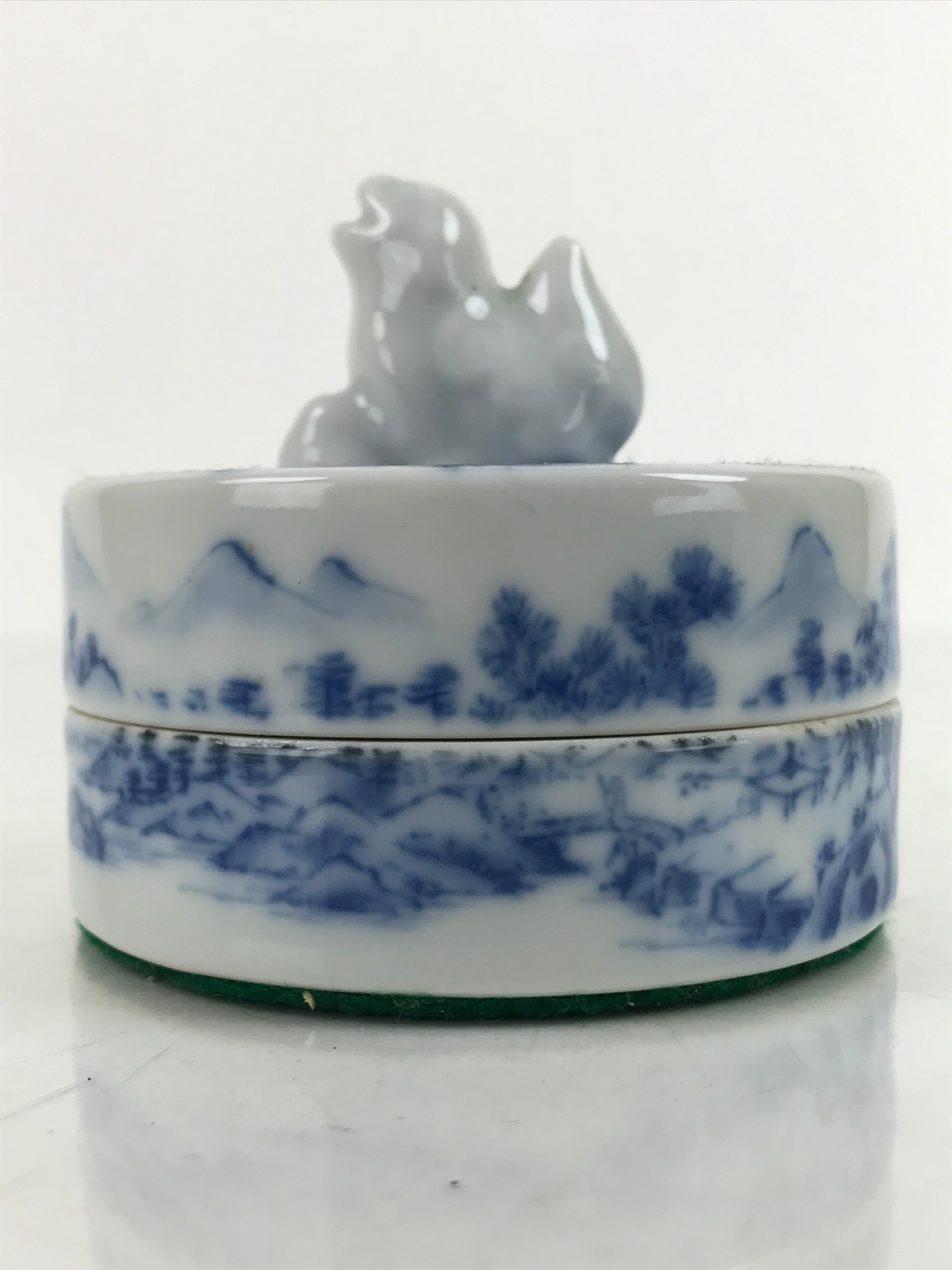 Japanese Vermilion Ink Pad Case Red Seal Shuniku Arita Porcelain Container SZ63