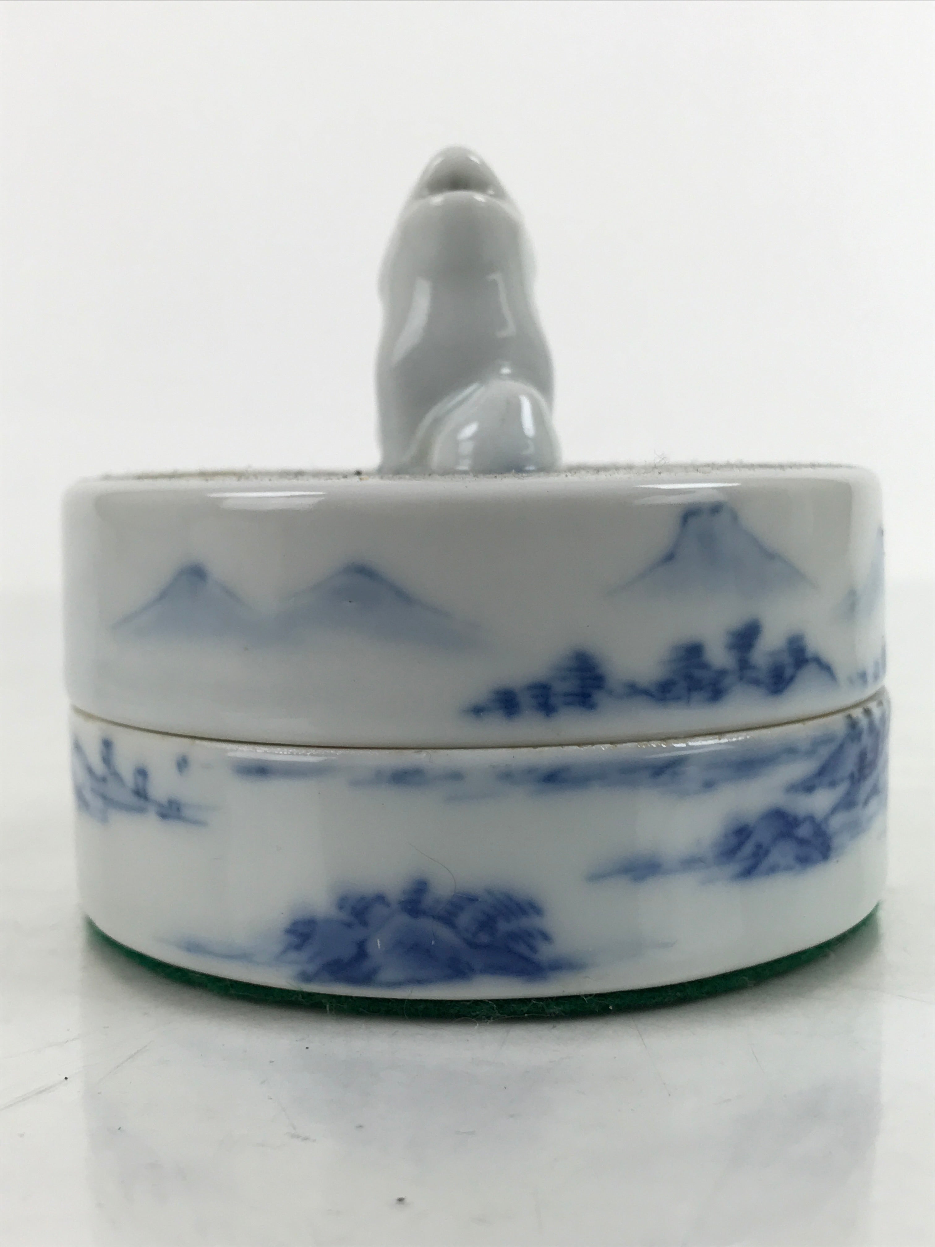 Japanese Vermilion Ink Pad Case Red Seal Shuniku Arita Porcelain Container SZ63