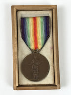 Japanese WW1 Military Allies Entente Powers Medal Vtg Mixed Design W/ Box JK813