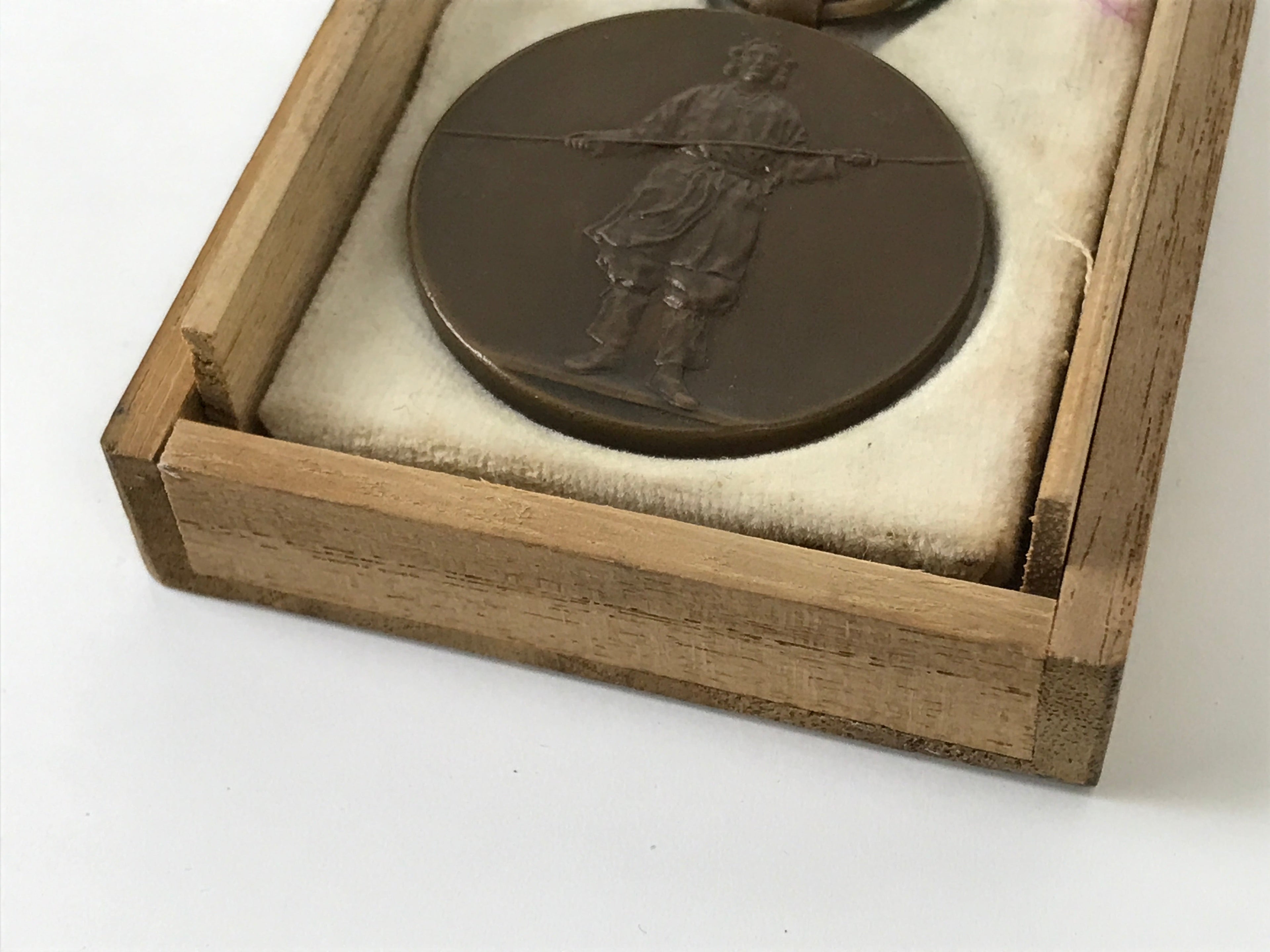 Japanese WW1 Military Allies Entente Powers Medal Vtg Mixed Design W/ Box JK813