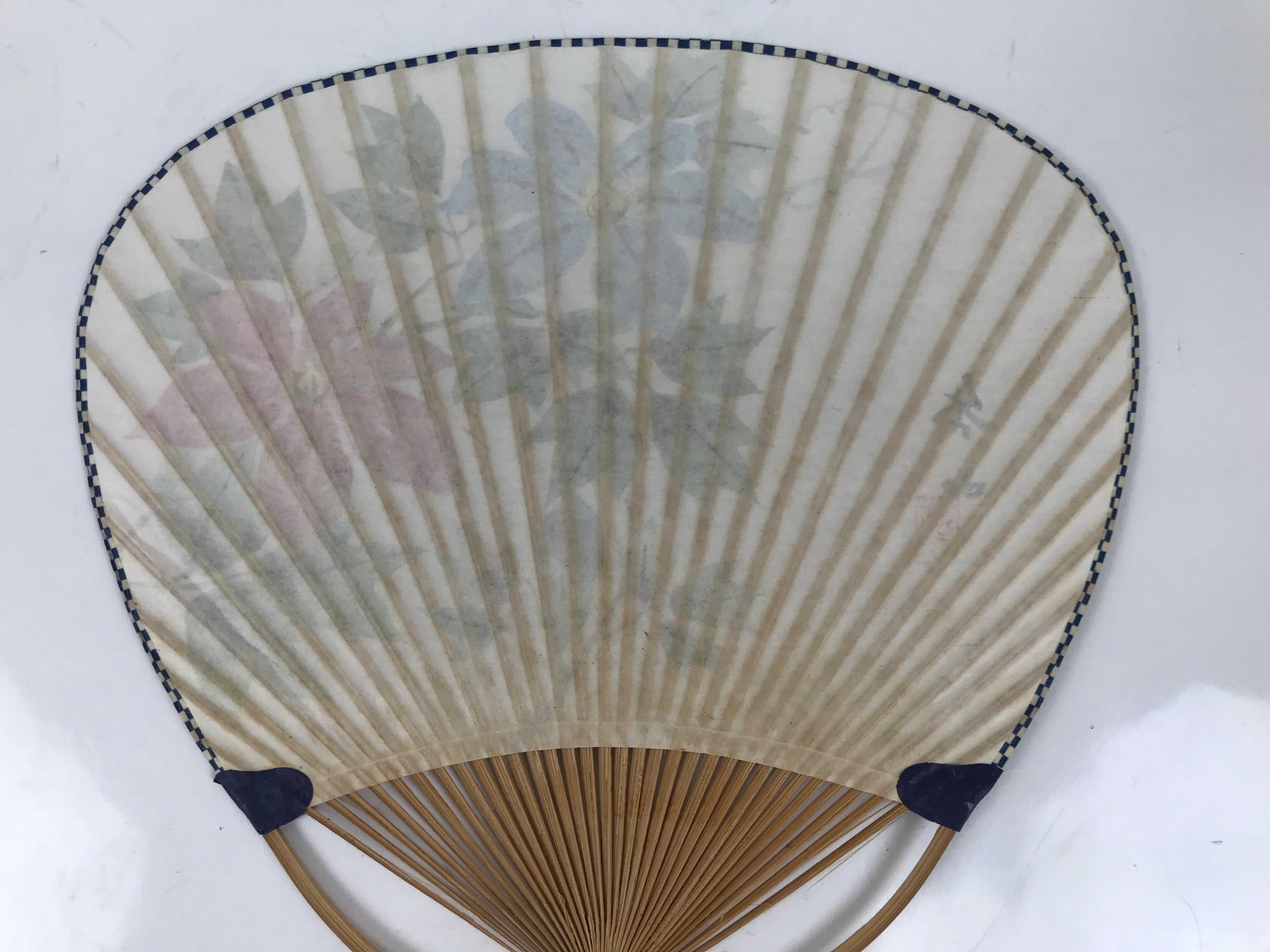 Japanese Washi Paper Fan Uchiwa Bamboo Frame Vtg Red Blue Flowers Karakusa U187