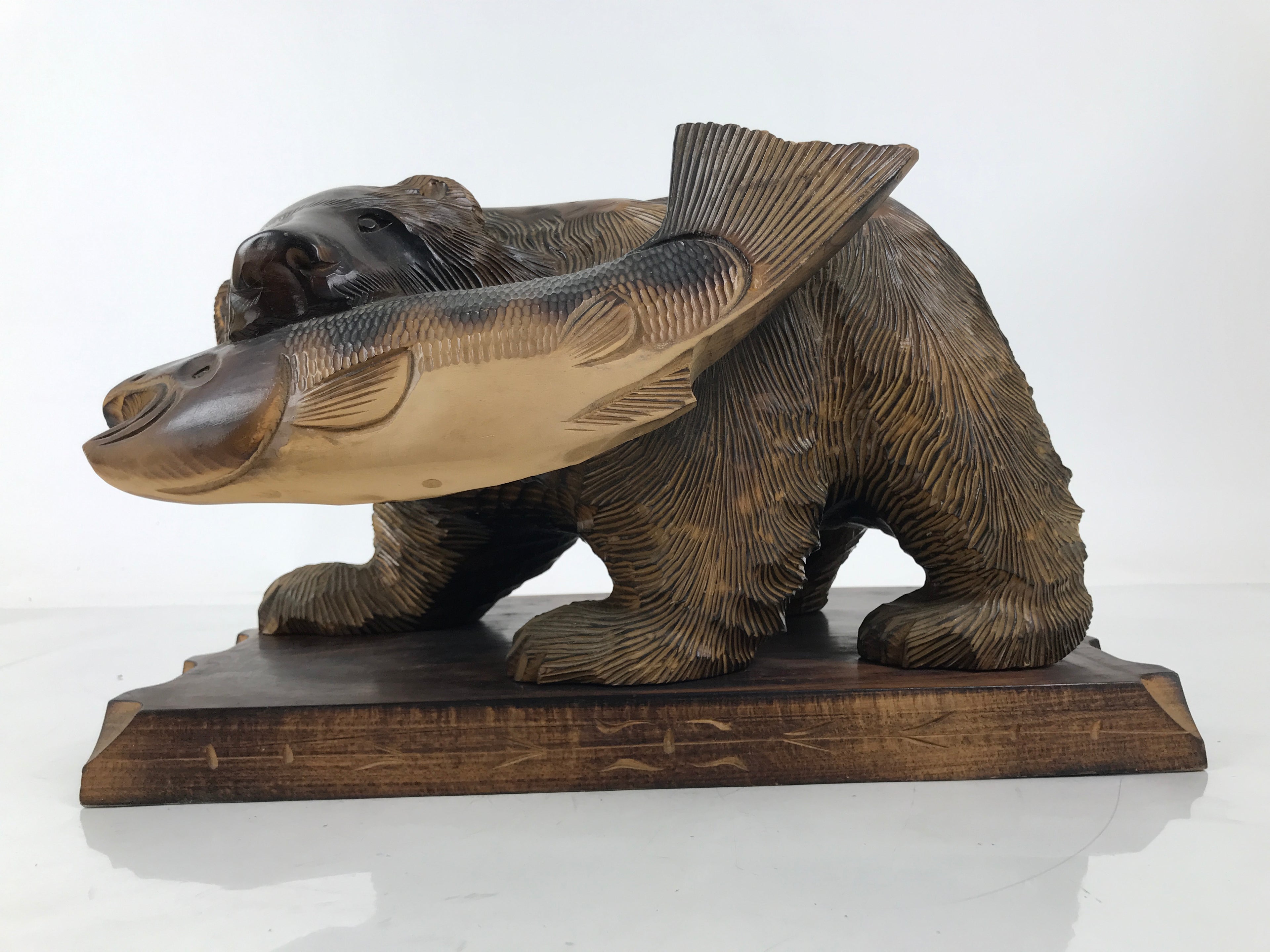 Japanese Wood Carved Ainu Bear Statue Vtg Sculpture Hokkaido Brown Stand AB117