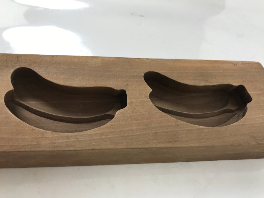 Japanese Wood Carved Kashigata Cake Mold Vtg Sweet Wagashi Banana Kg579