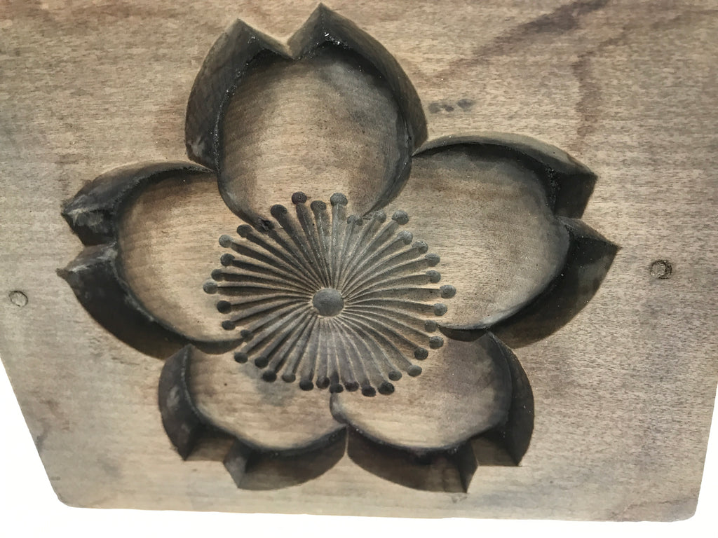 Japanese Wood Carved Kashigata Cake Mold Vtg Sweet Wagashi Cherry Blossom Kg591