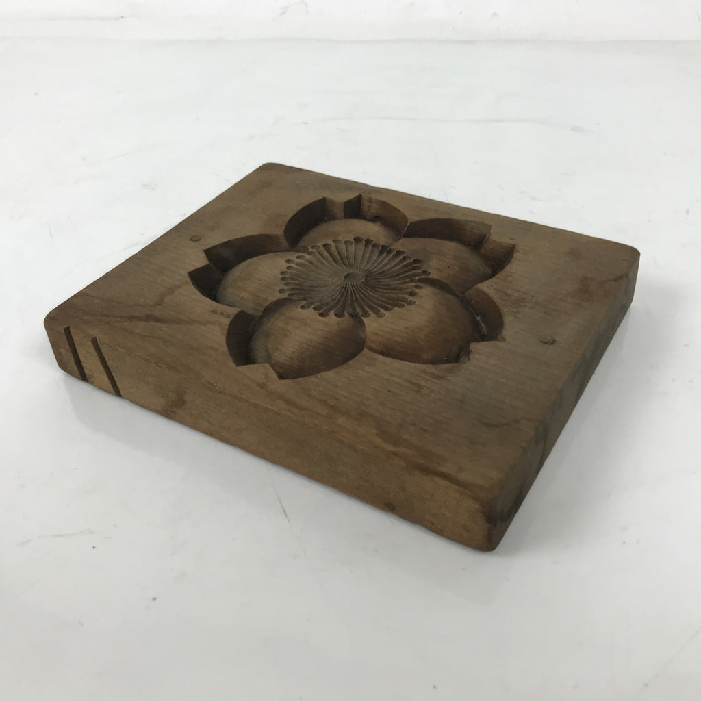 Japanese Wood Carved Kashigata Cake Mold Vtg Sweet Wagashi Cherry Blossom Kg591