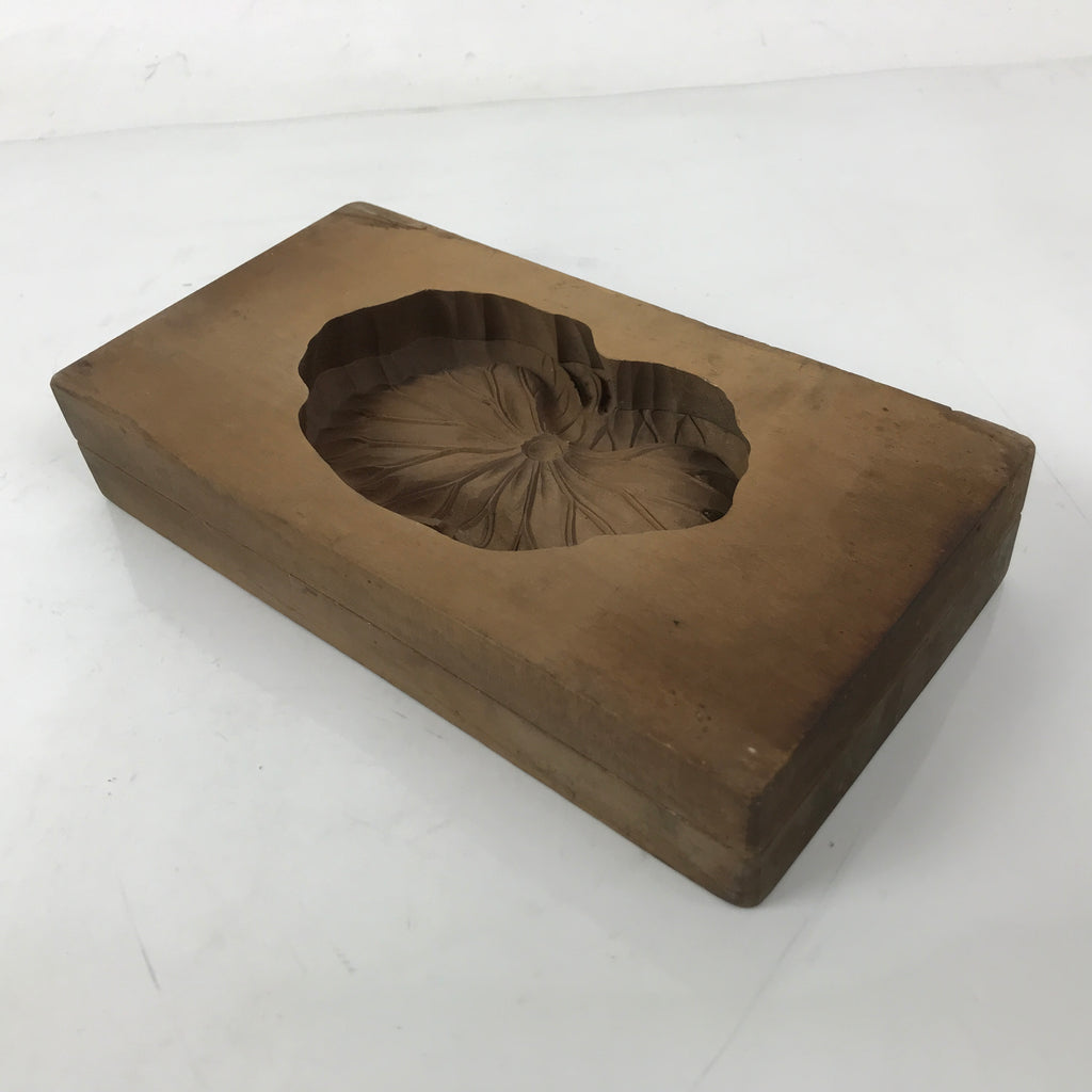 Japanese Wood Carved Kashigata Cake Mold Vtg Sweet Wagashi Lotus Leaf Kg576