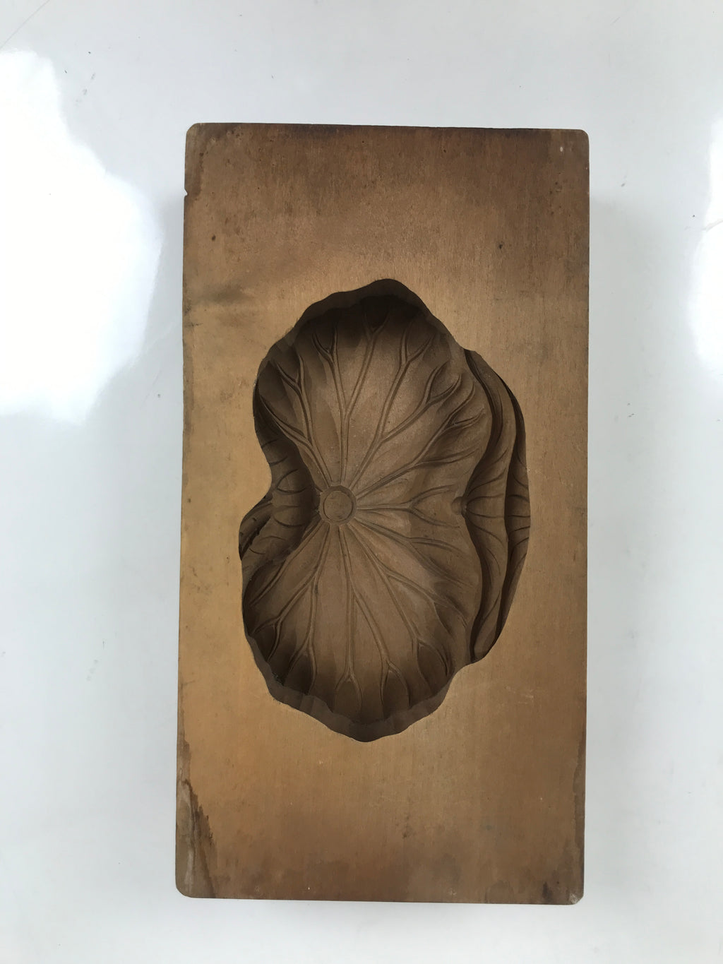 Japanese Wood Carved Kashigata Cake Mold Vtg Sweet Wagashi Lotus Leaf Kg576