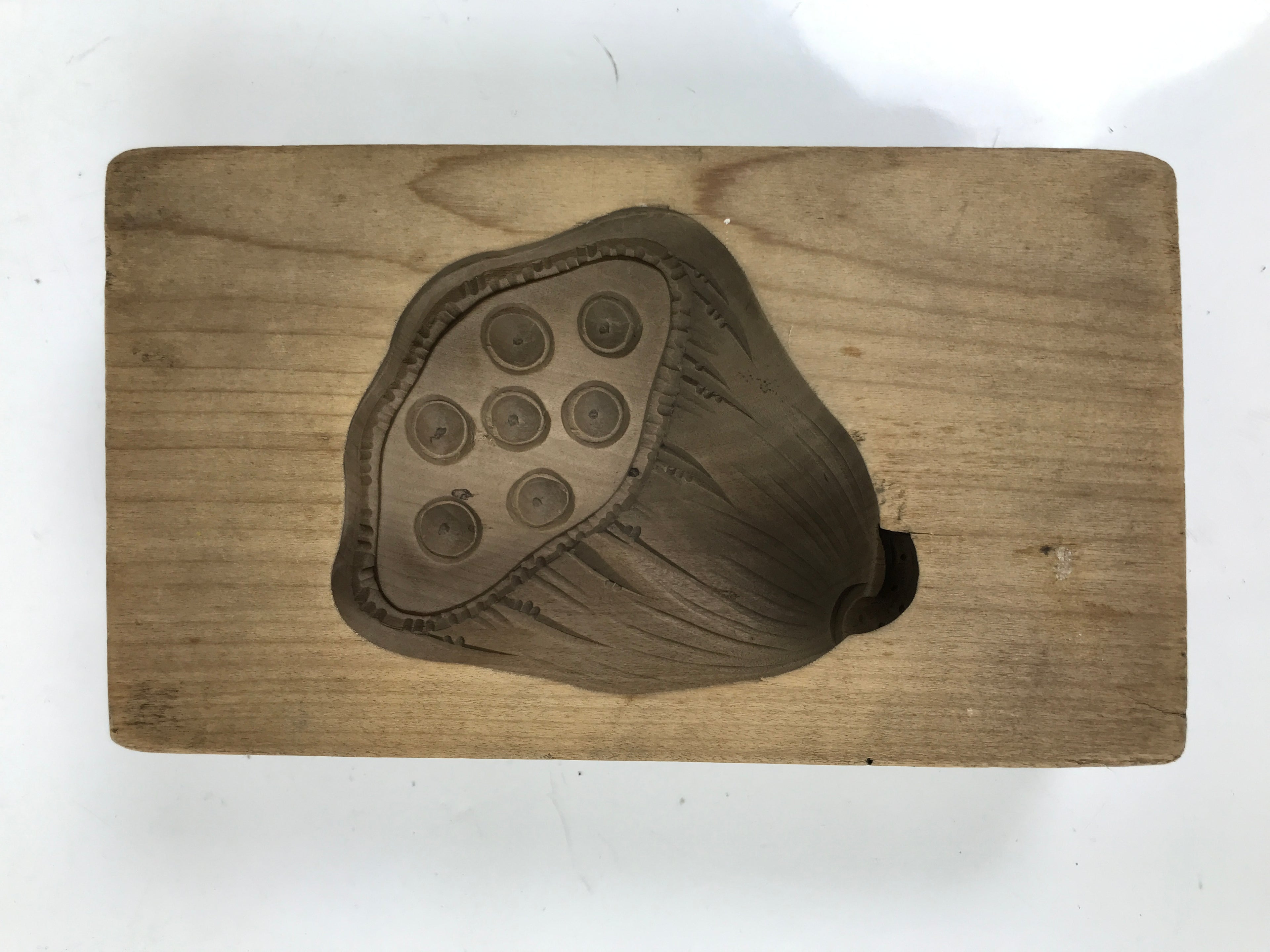Japanese Wood Carved Kashigata Cake Mold Vtg Sweet Wagashi Lotus Seed Pod Kg616