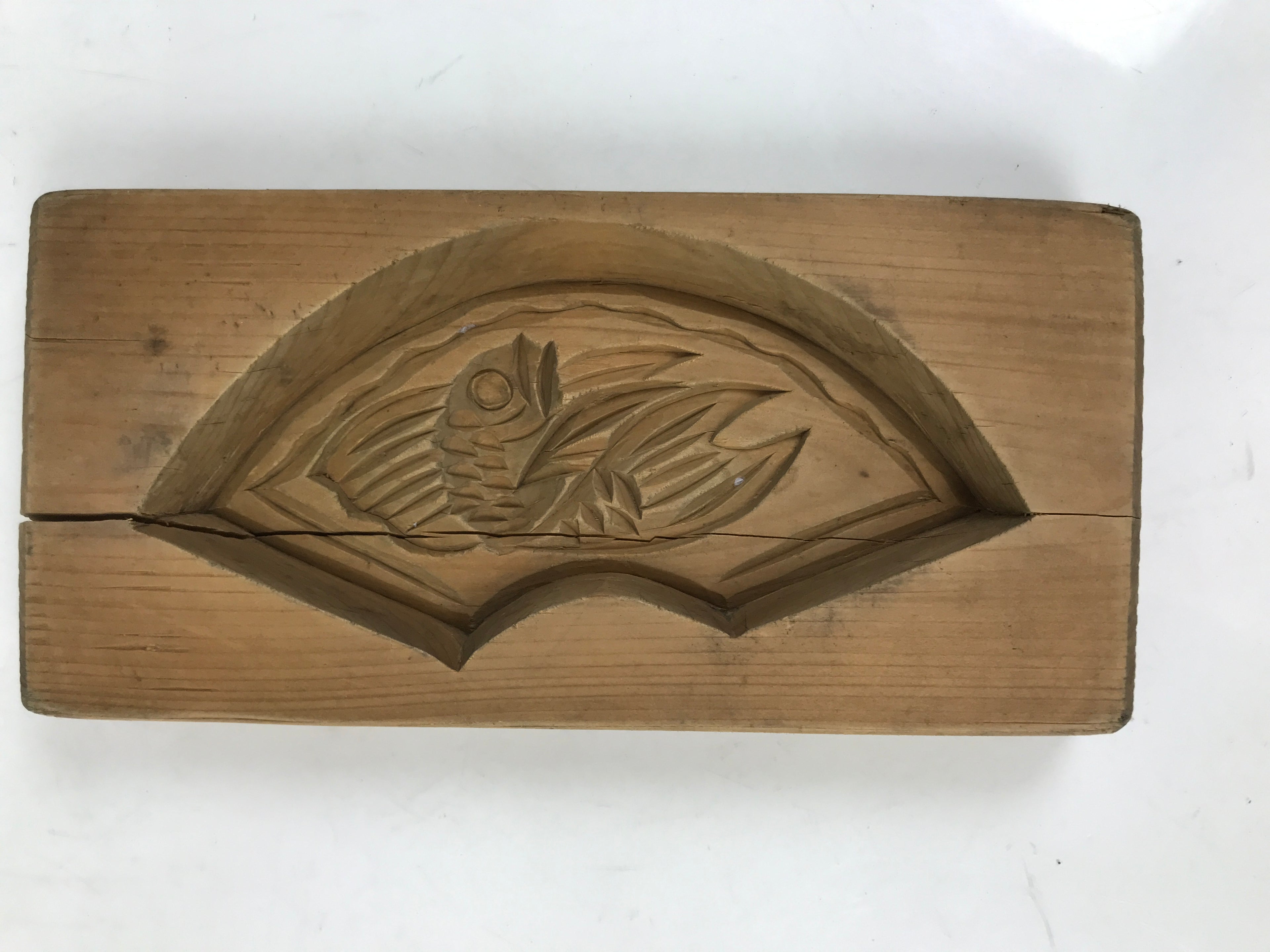 Japanese Wood Carved Kashigata Cake Mold Vtg Sweet Wagashi Madai Fish Fan Kg587