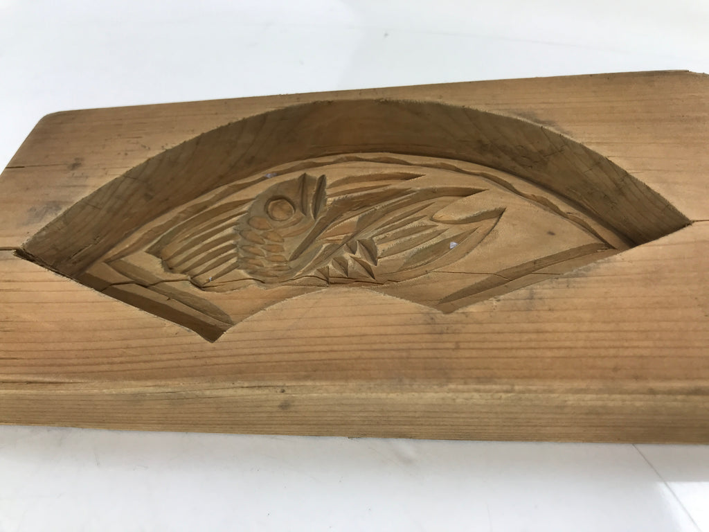Japanese Wood Carved Kashigata Cake Mold Vtg Sweet Wagashi Madai Fish Fan Kg587