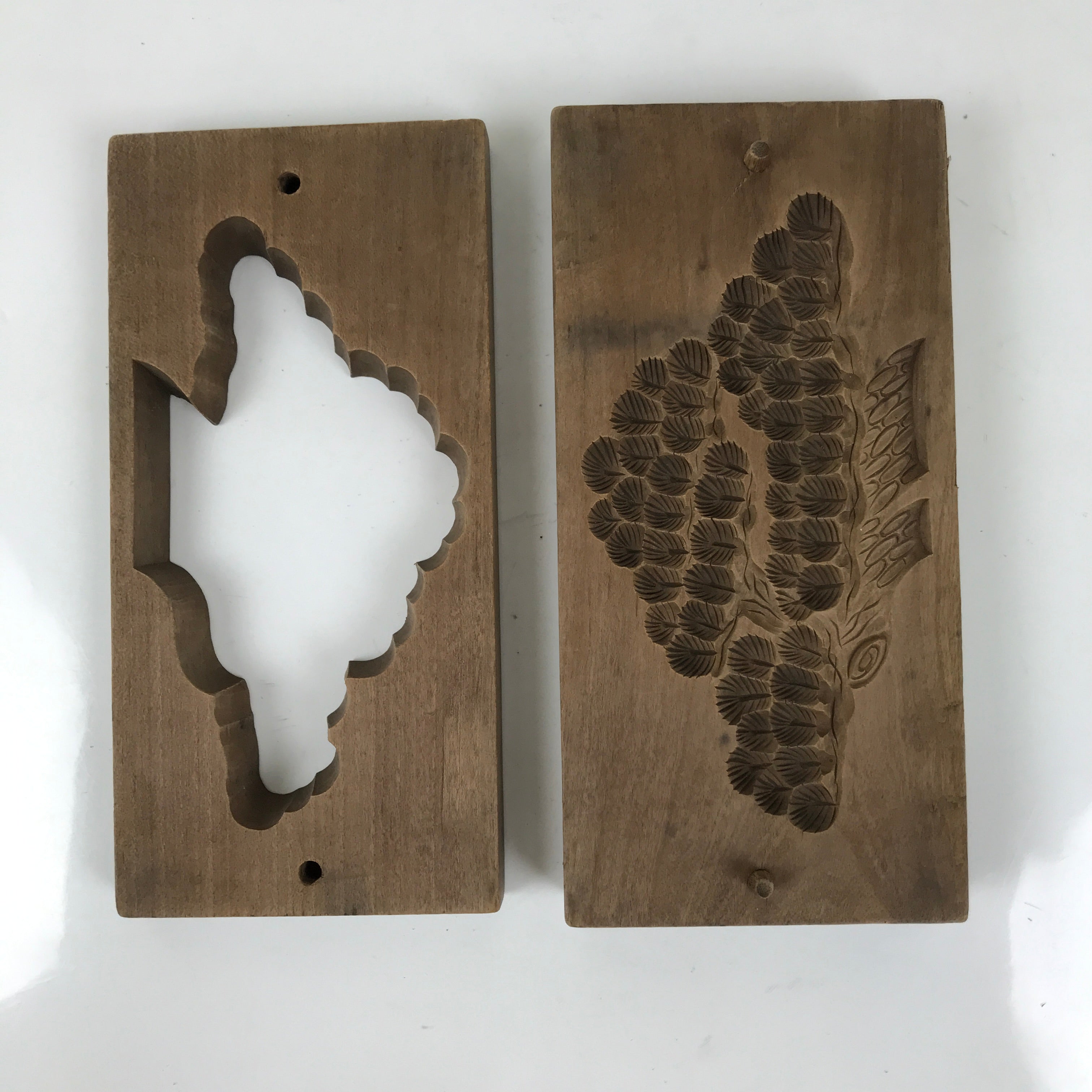 Japanese Wood Carved Kashigata Cake Mold Vtg Sweet Wagashi Matsu Pine Tree Kg614