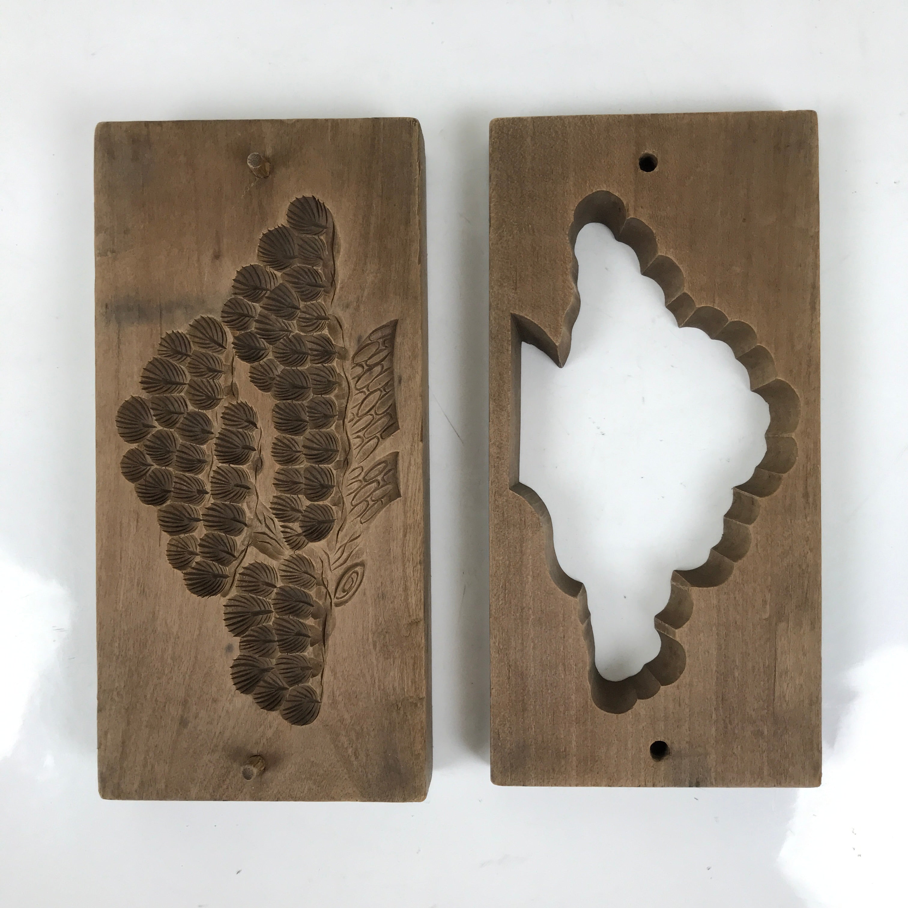 Japanese Wood Carved Kashigata Cake Mold Vtg Sweet Wagashi Matsu Pine Tree Kg614