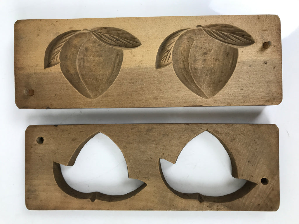 Japanese Wood Carved Kashigata Cake Mold Vtg Sweet Wagashi Peaches Momo Kg698