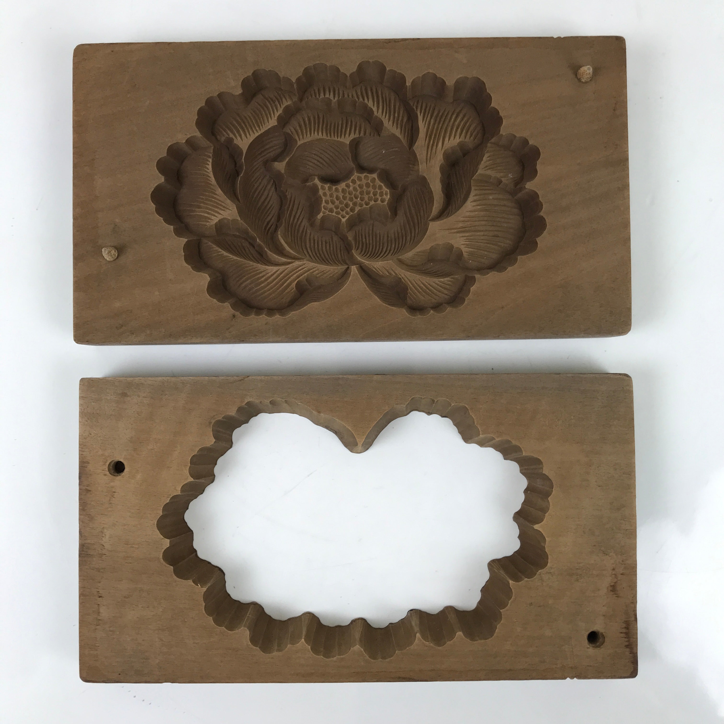 Japanese Wood Carved Kashigata Cake Mold Vtg Sweet Wagashi Peony Botan Kg546