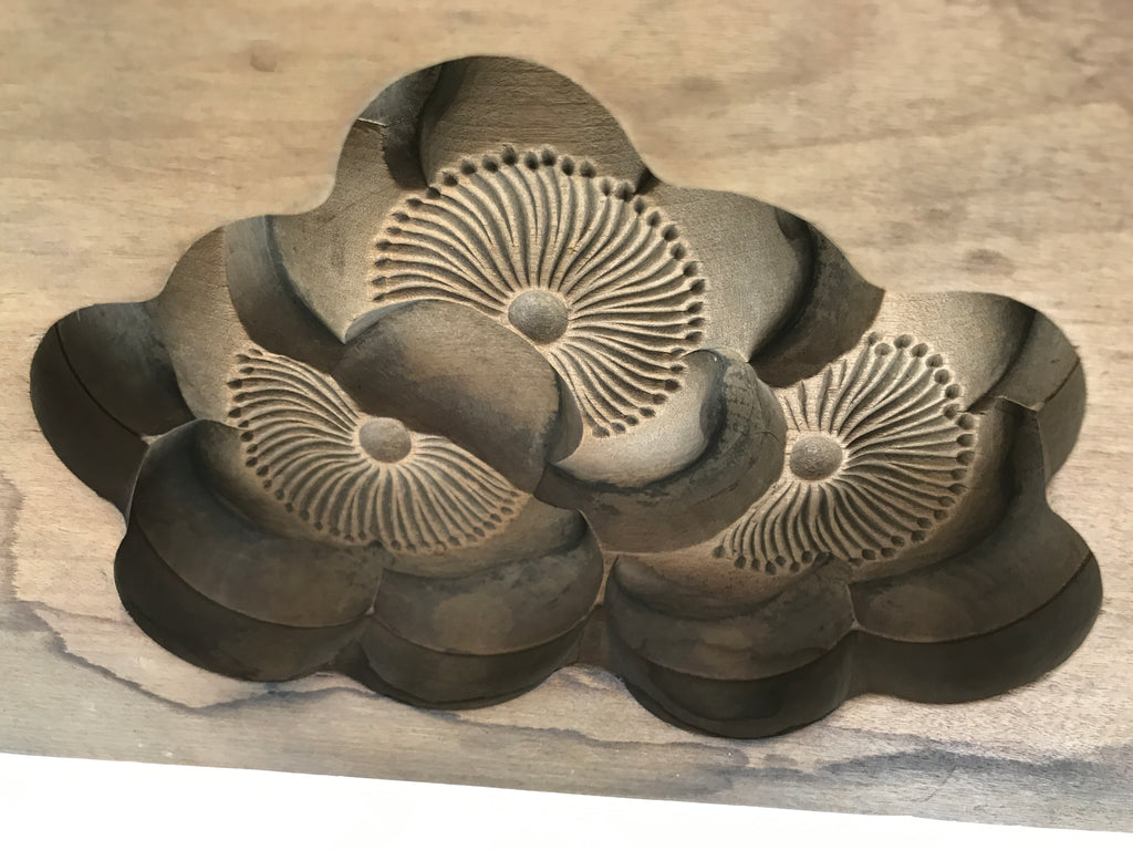Japanese Wood Carved Kashigata Cake Mold Vtg Sweet Wagashi Plum Blossoms Kg584
