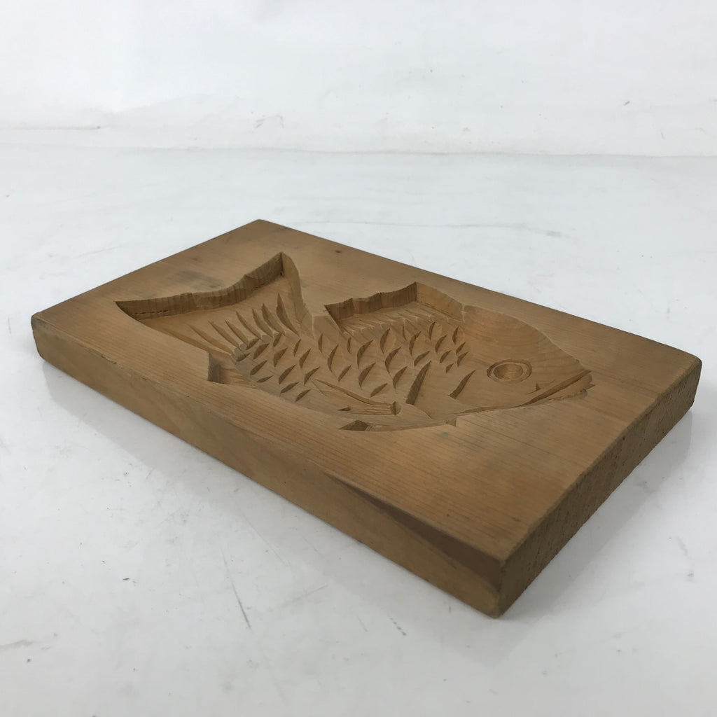 Japanese Wood Carved Kashigata Cake Mold Vtg Sweet Wagashi Tai Madai Fish Kg586