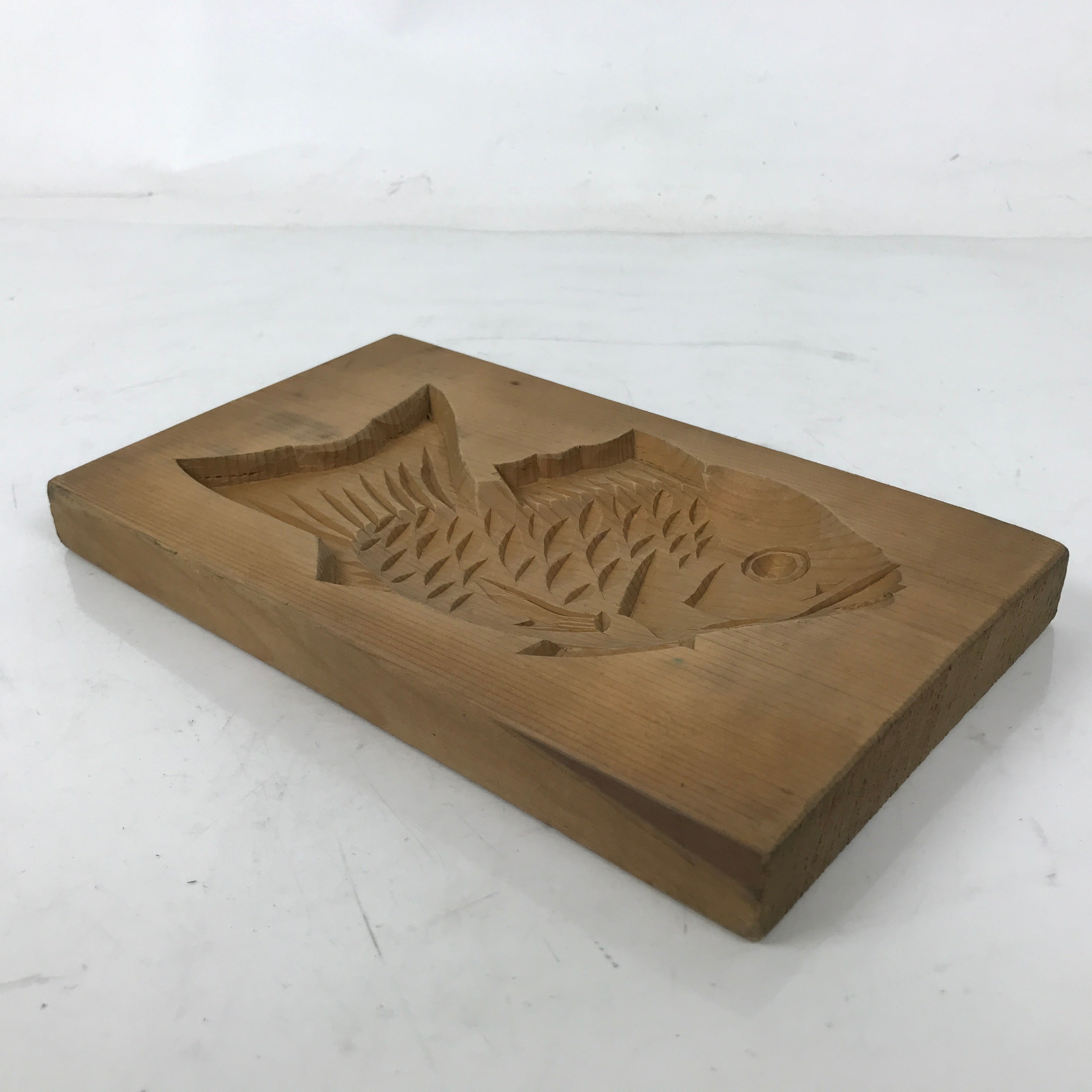 Japanese Wood Carved Kashigata Cake Mold Vtg Sweet Wagashi Tai Madai Fish Kg586