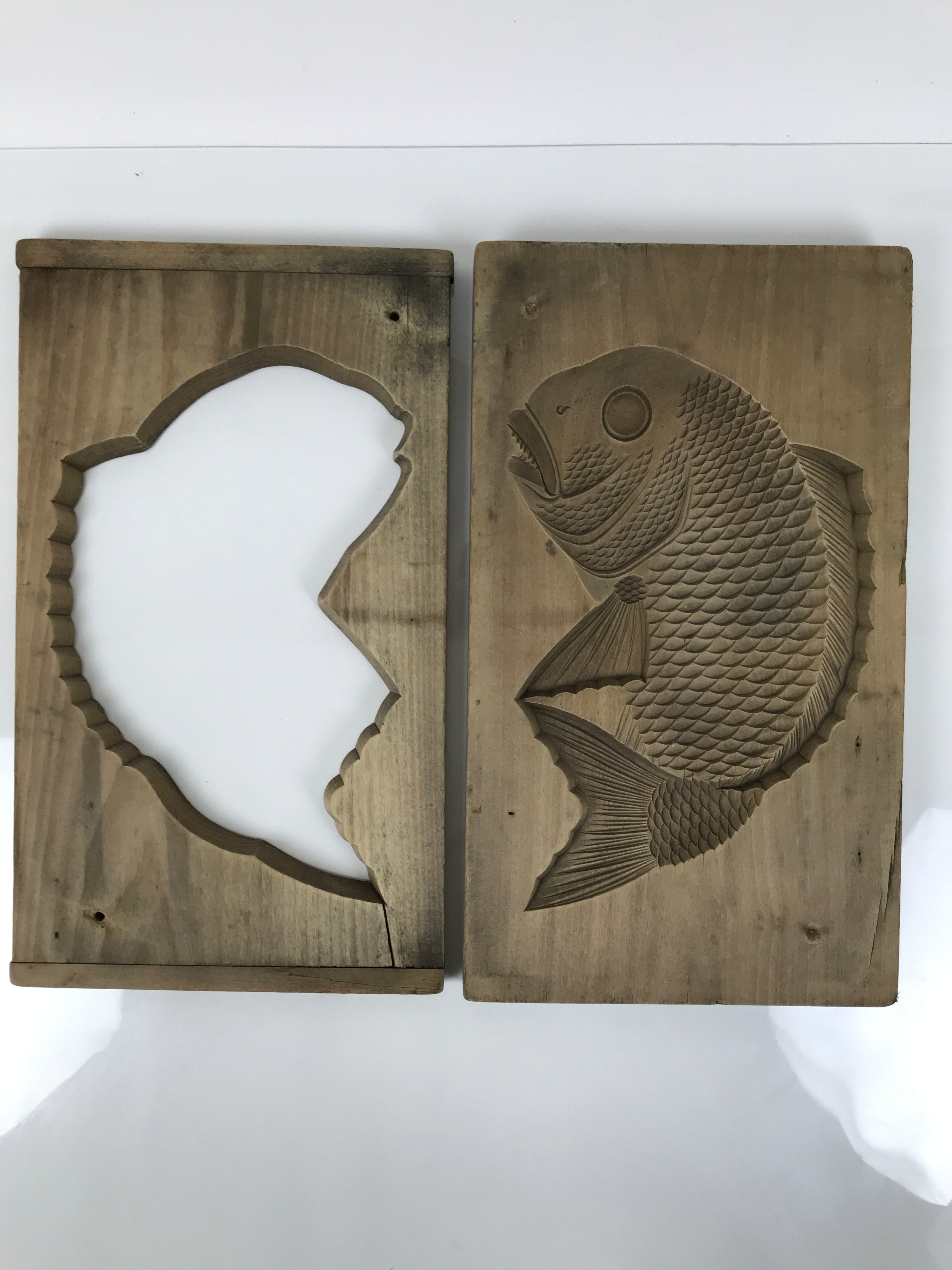 Japanese Wood Carved Kashigata Cake Mold Vtg Sweet Wagashi Tai Madai Fish Kg814
