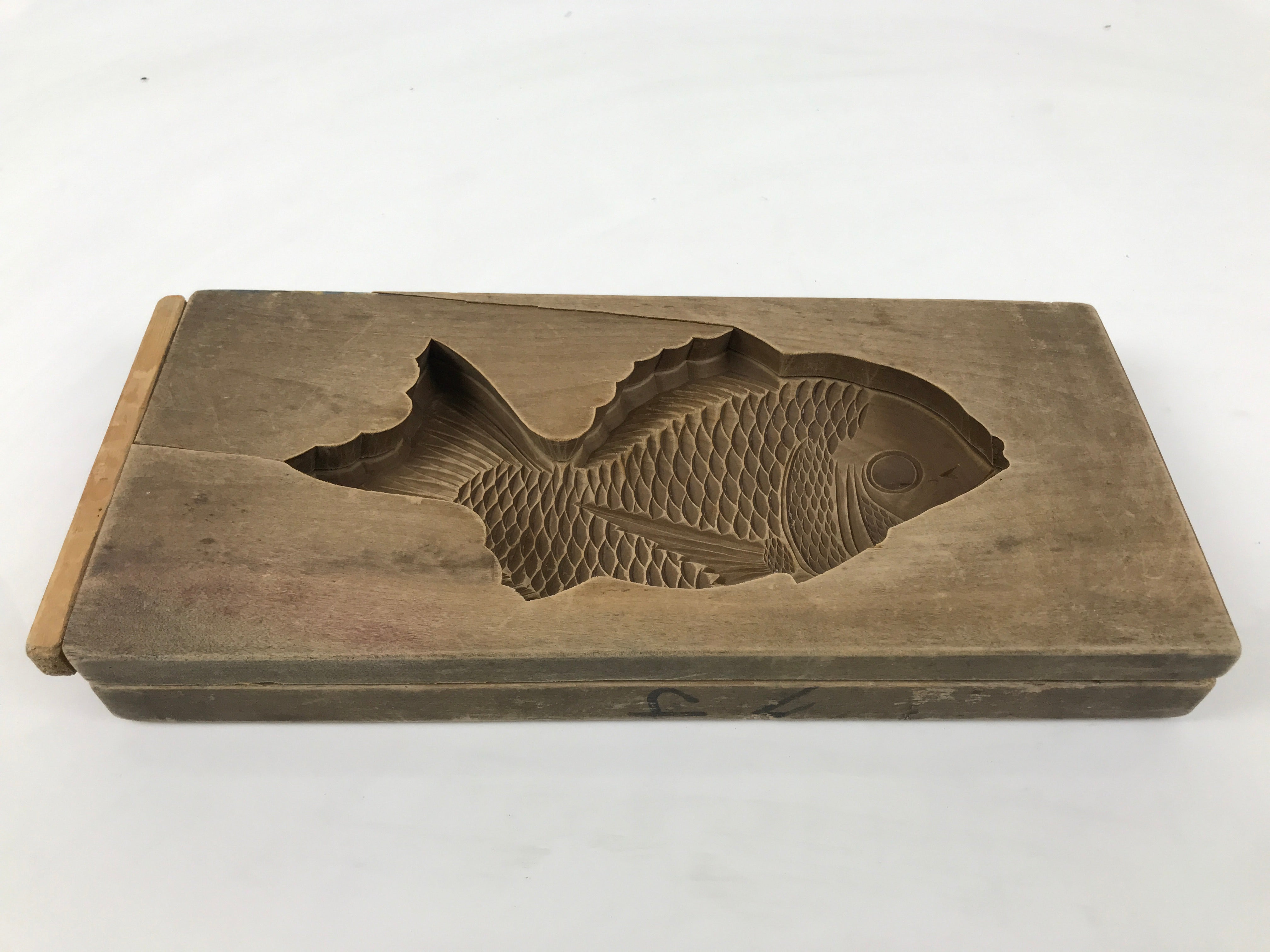 Japanese Wood Carved Kashigata Cake Mold Vtg Sweet Wagashi Tai Madai Fish Kg819