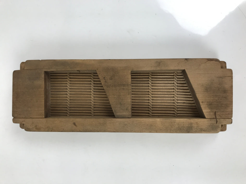 Japanese Wood Carved Kashigata Cake Mold Vtg Sweet Wagashi Wheat Gluten Kg690
