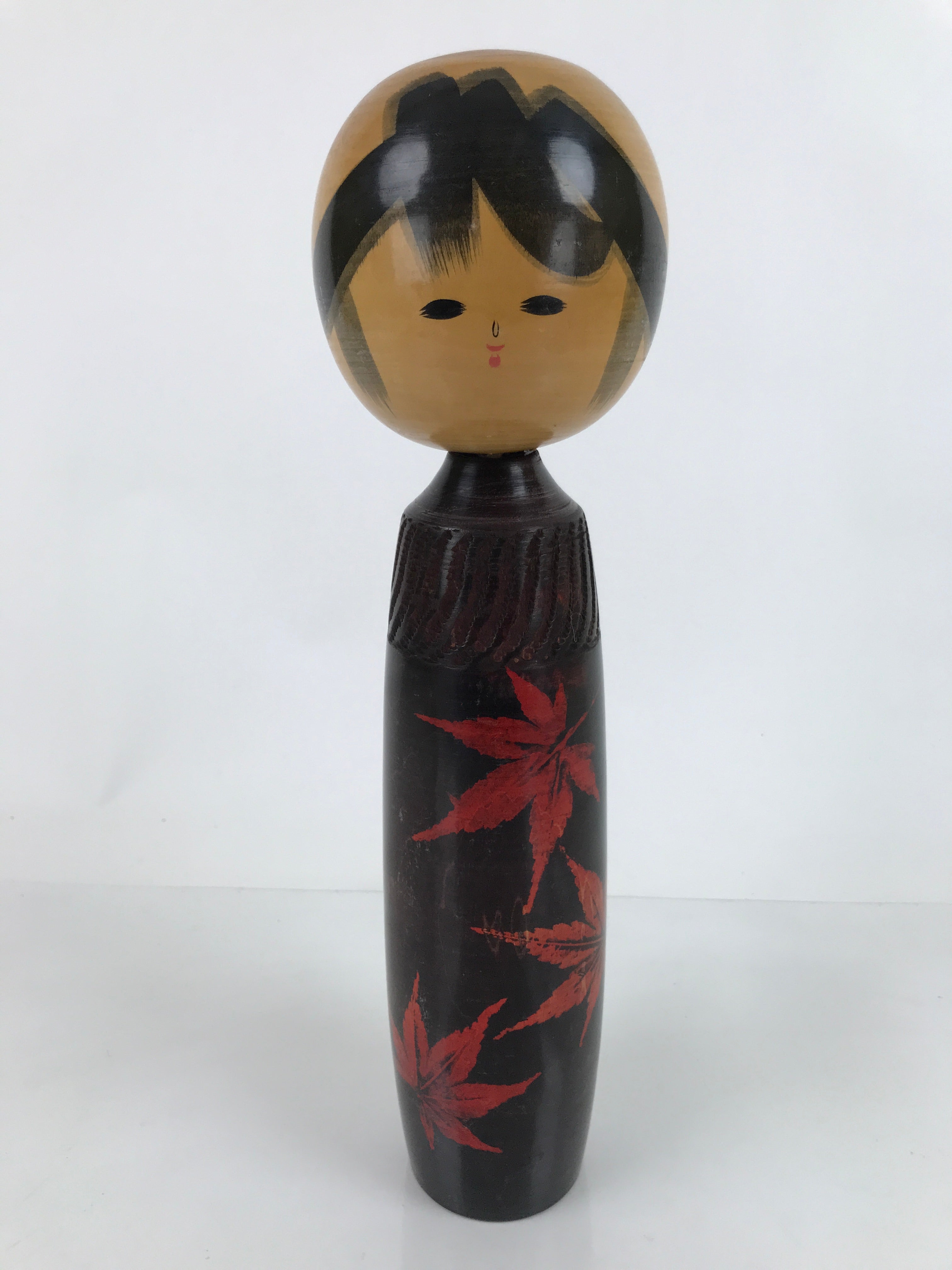 Japanese Wood Kokeshi Doll Figure Vtg Traditional Handmade Toy Maple Leaf KF681