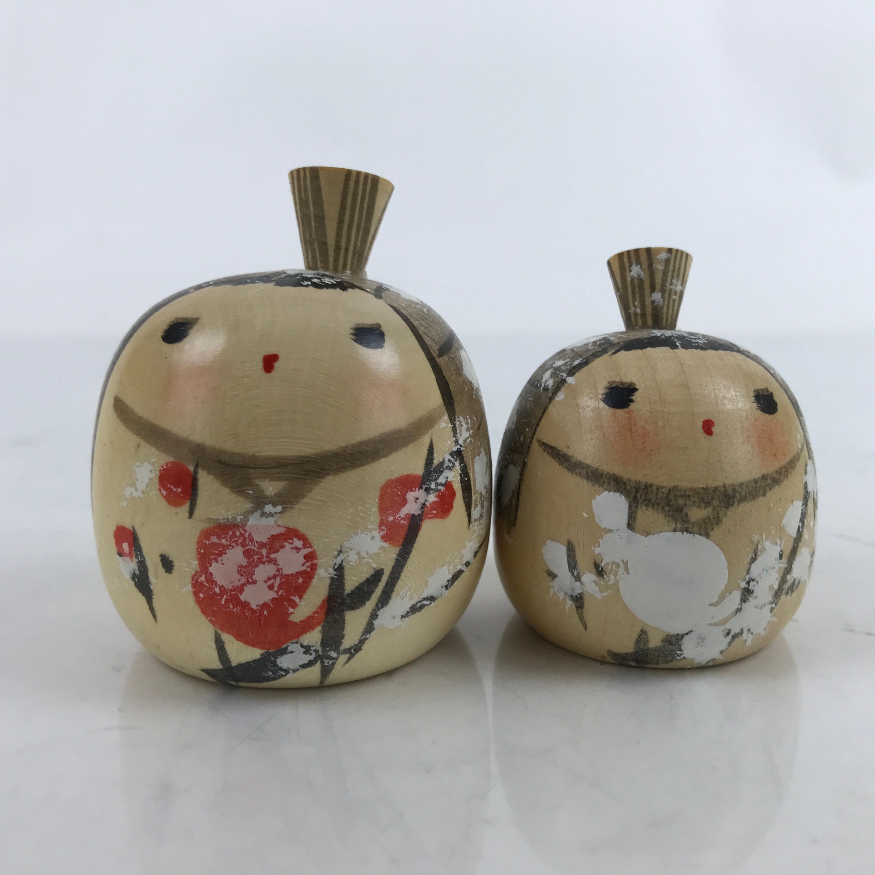 Japanese Wood Kokeshi Doll Pair Vtg Snow Plum Traditional Toy Folk Art KF711