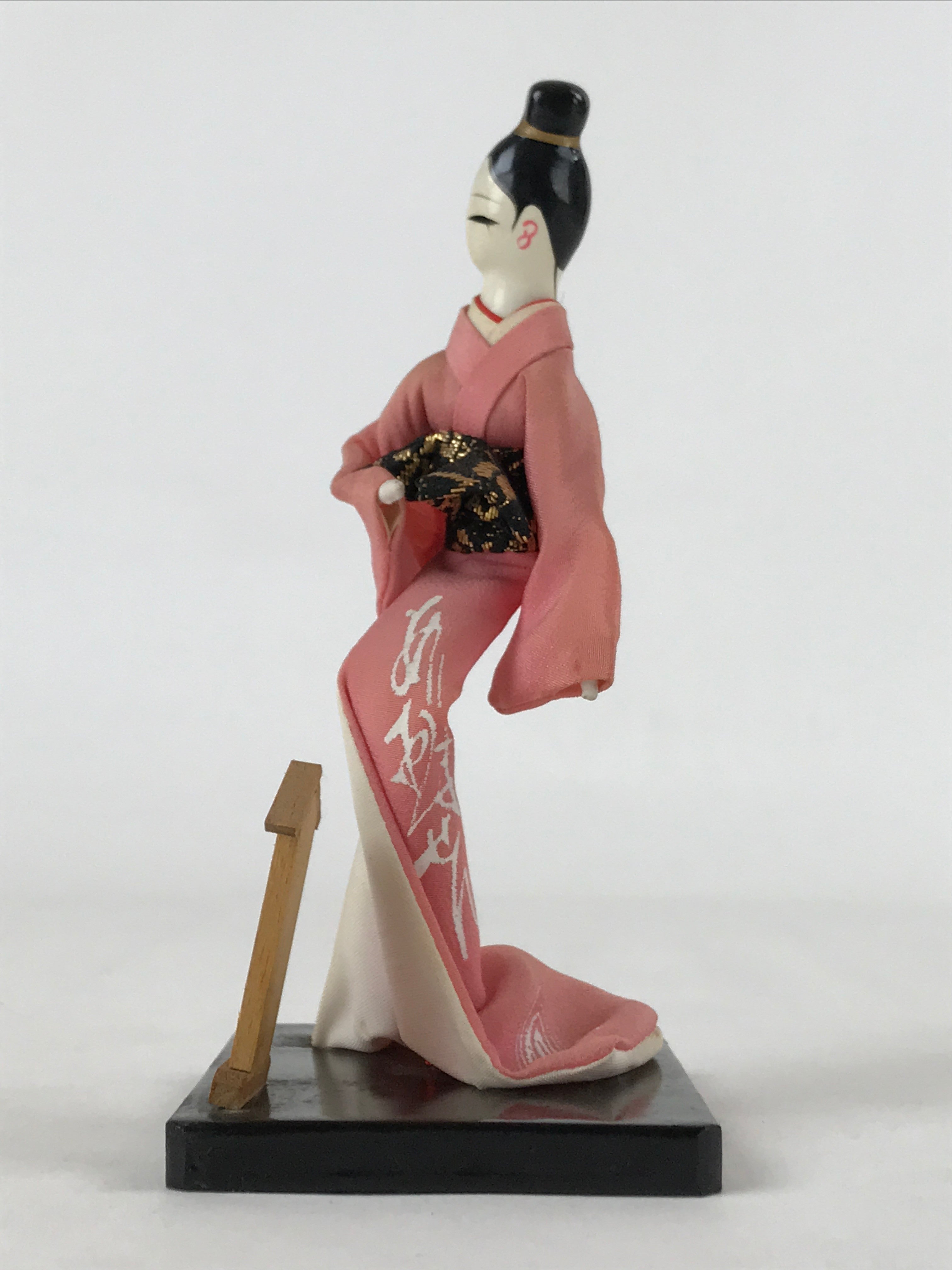 Japanese Wood Kokeshi Doll Standing Geisha Vtg Folk Art Figurine Pink KF677