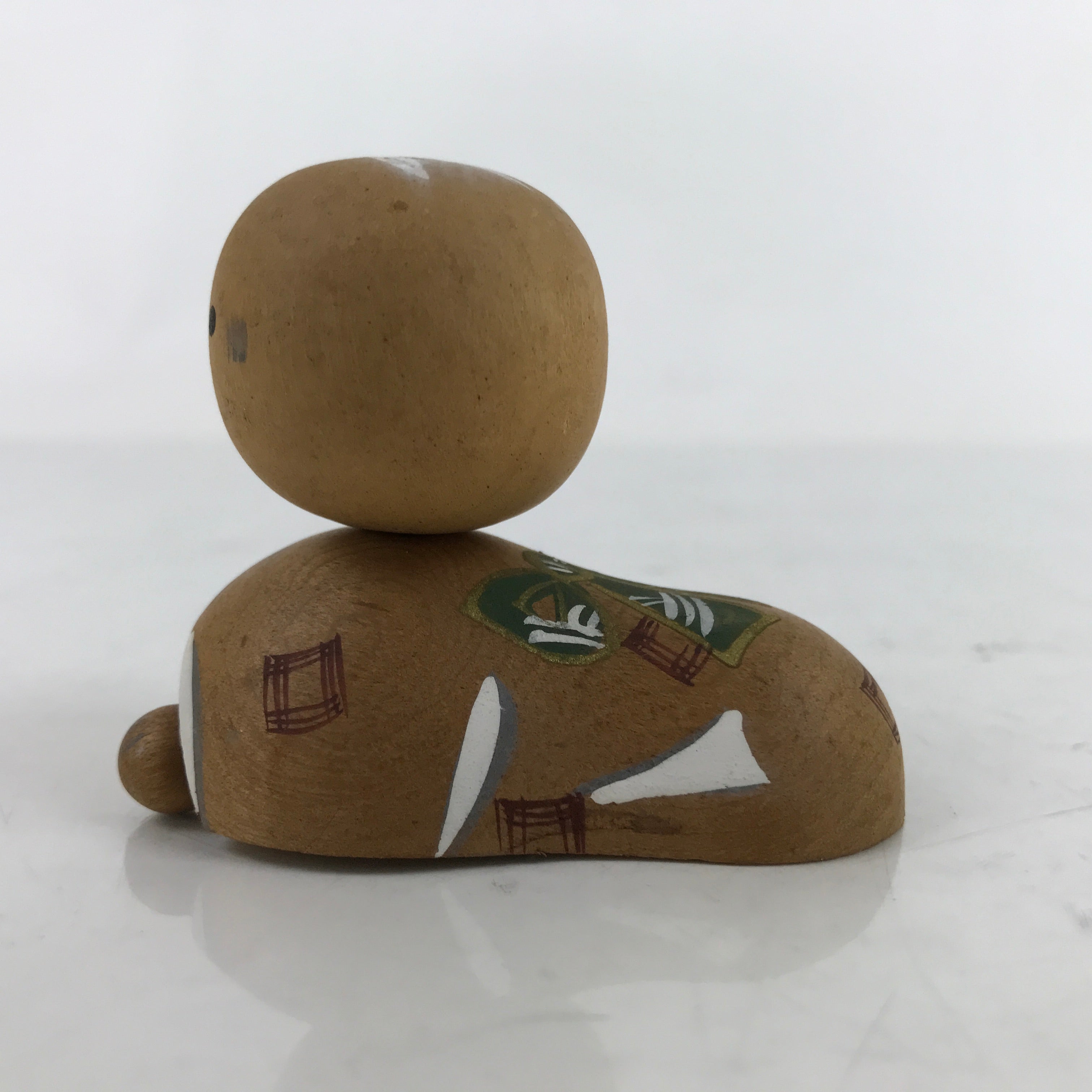 Japanese Wood Kokeshi Doll Vtg Crawling Baby Green Toy Folk Art KF709