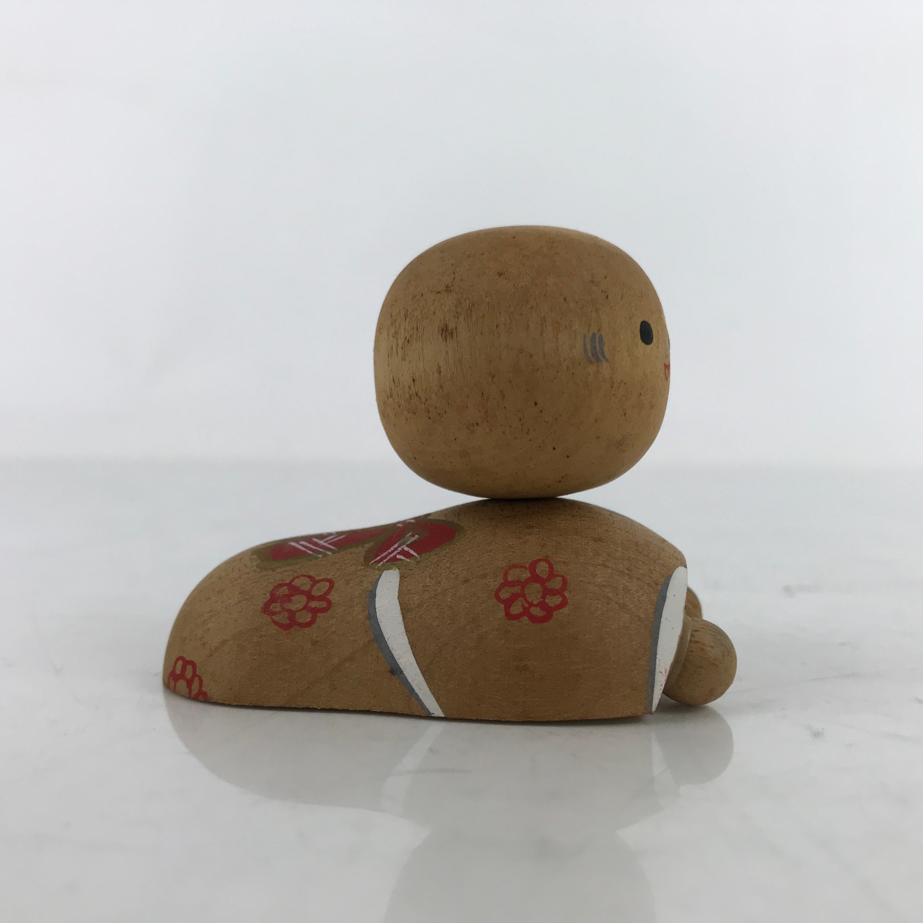 Japanese Wood Kokeshi Doll Vtg Crawling Baby Red Traditional Toy Folk Art KF708