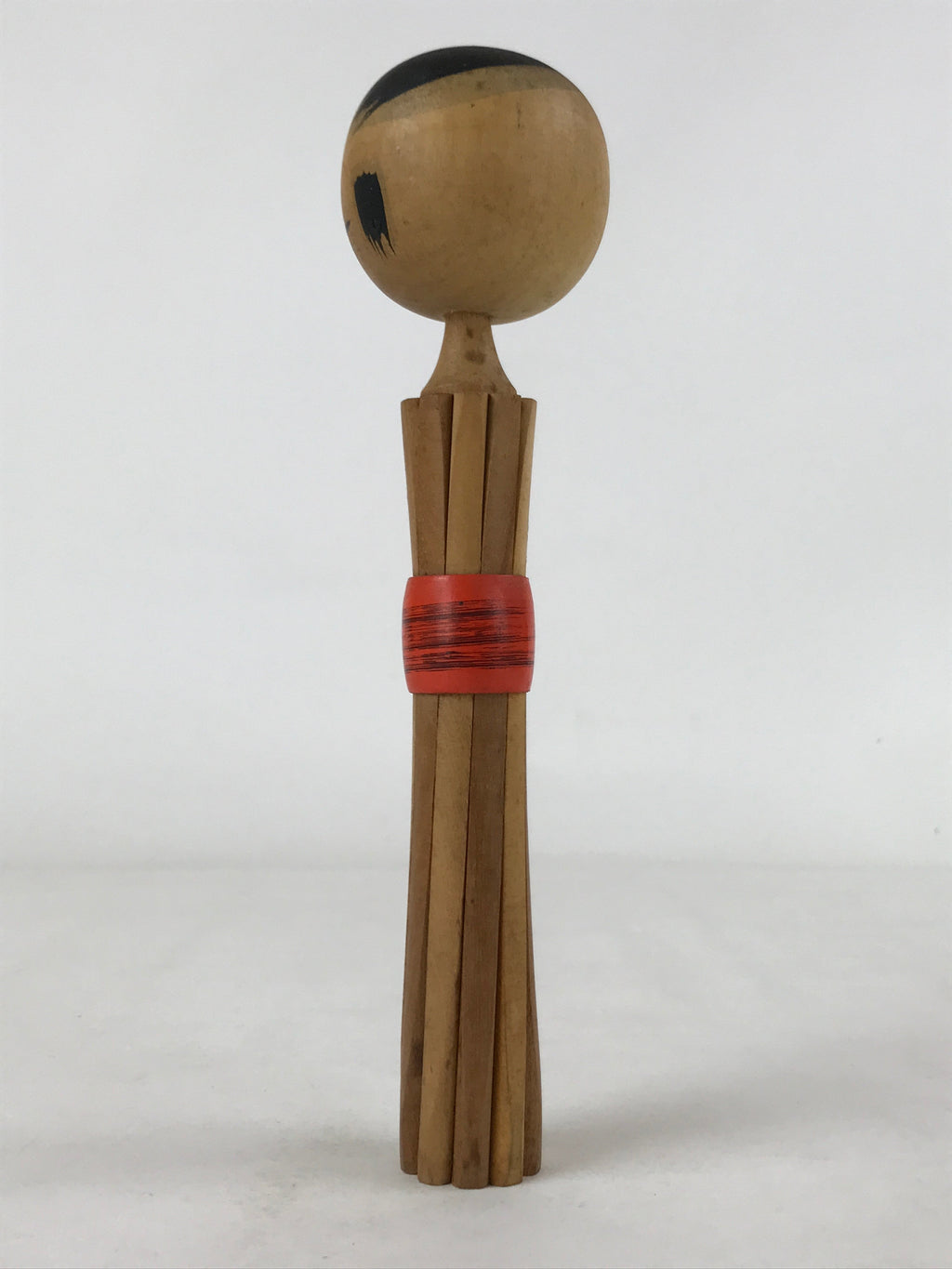 Japanese Wood Kokeshi Doll Vtg Red Obi Folk Art Toy Decoration KF680