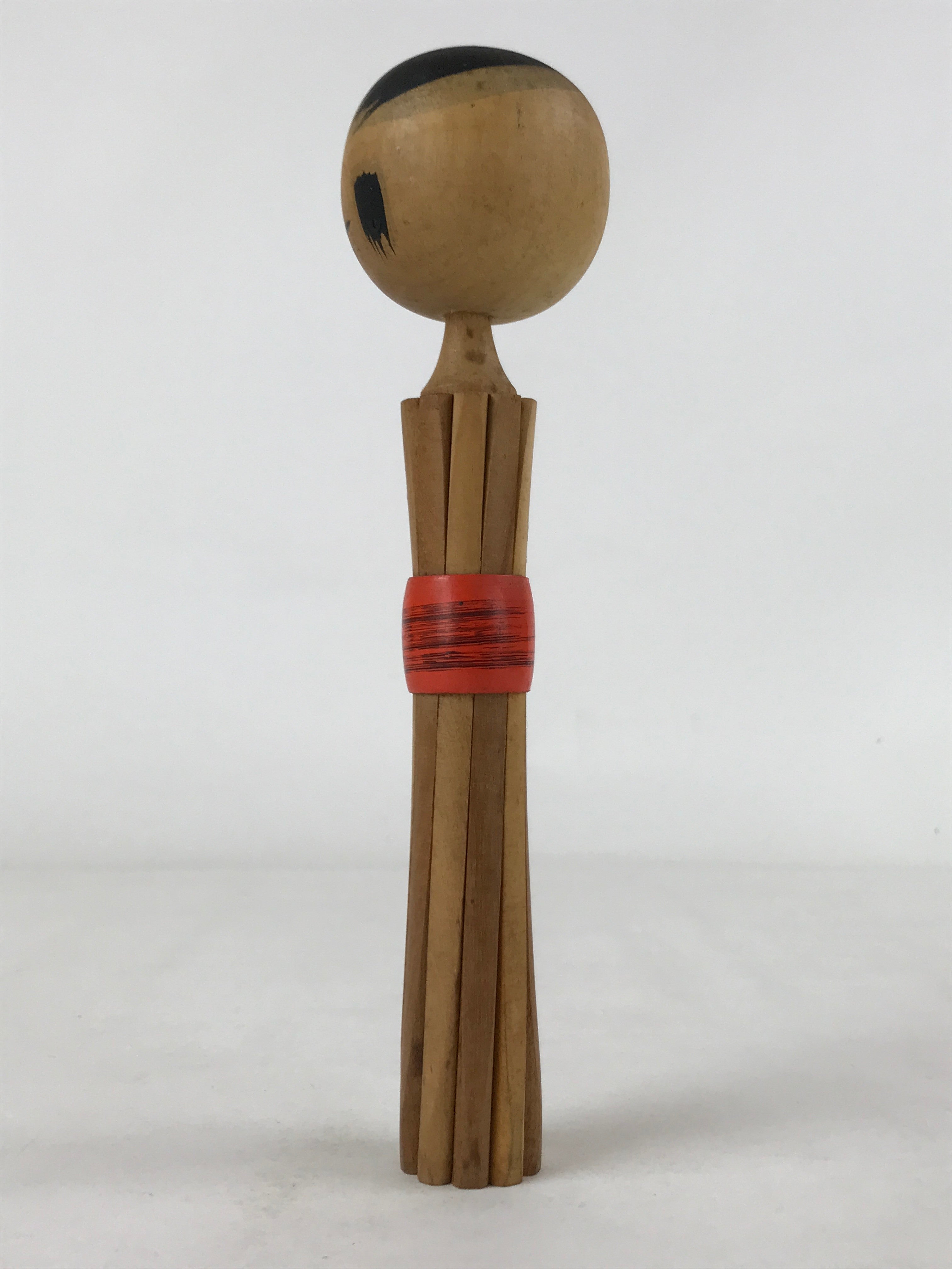 Japanese Wood Kokeshi Doll Vtg Red Obi Folk Art Toy Decoration KF680