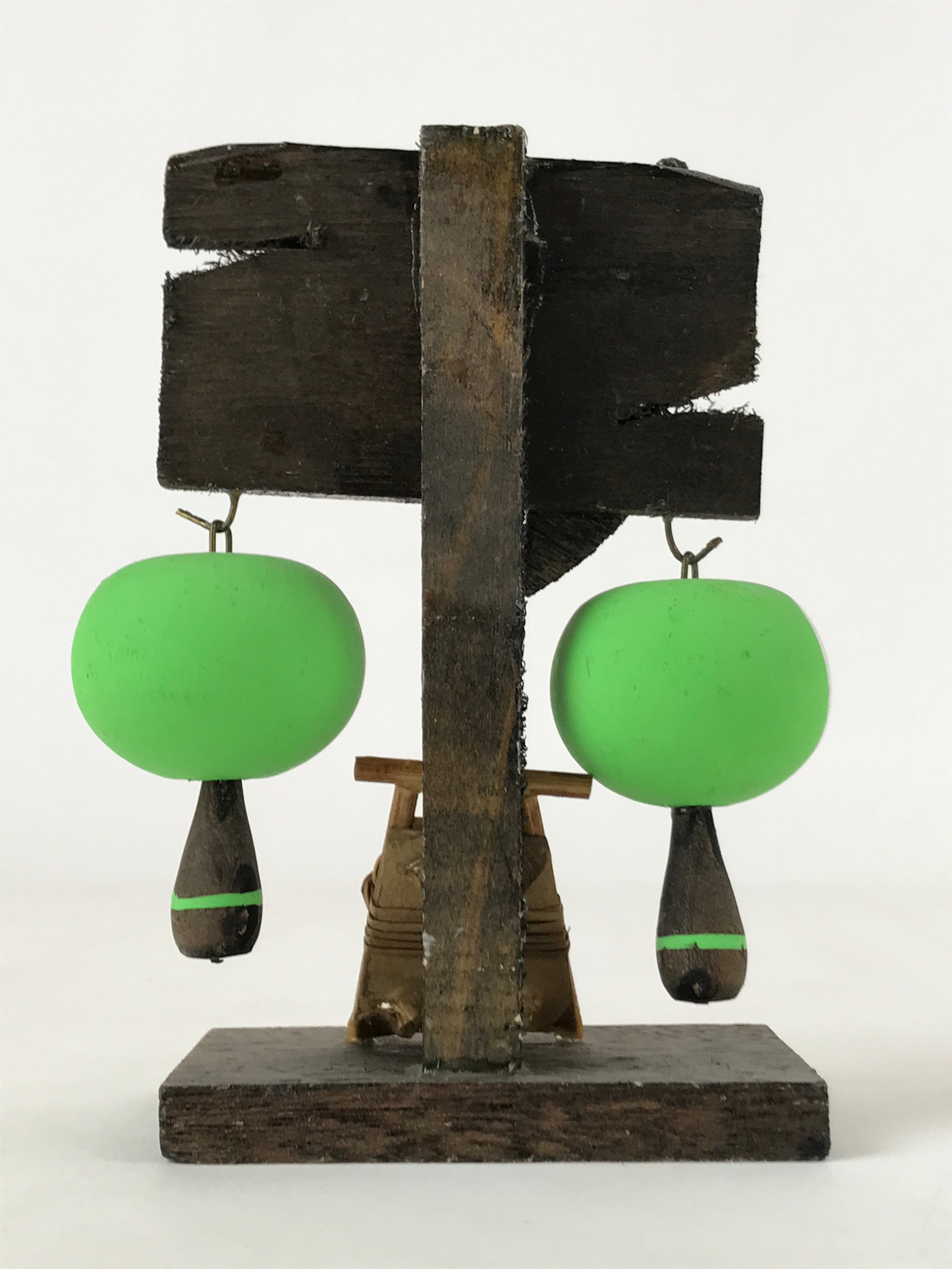 Japanese Wood Kokeshi Dolls Hanging Swinging Vtg Folk Art Decoration Green KF672